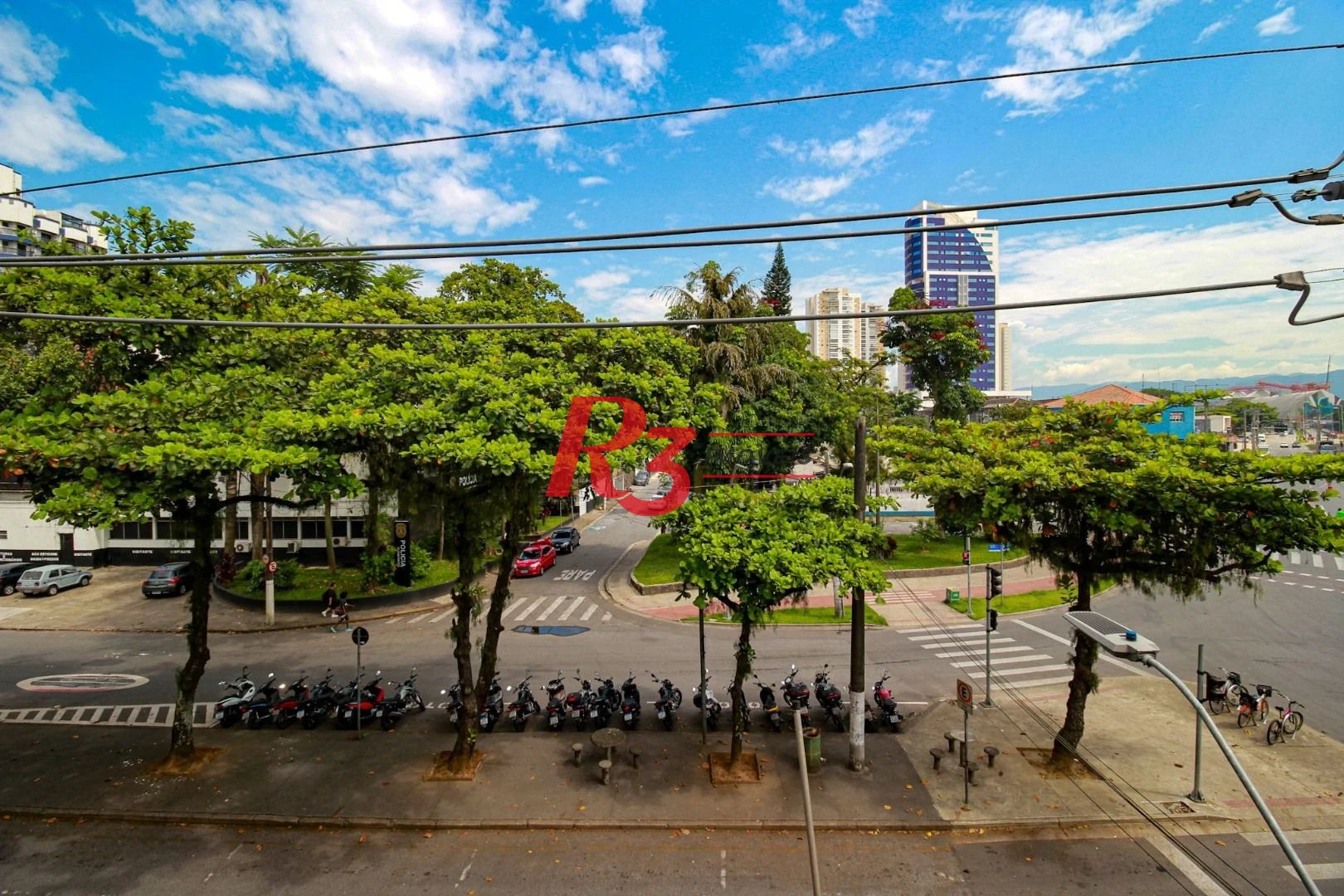 Conjunto à venda, 100 m² por R$ 426.000,00 - Ponta da Praia - Santos/SP