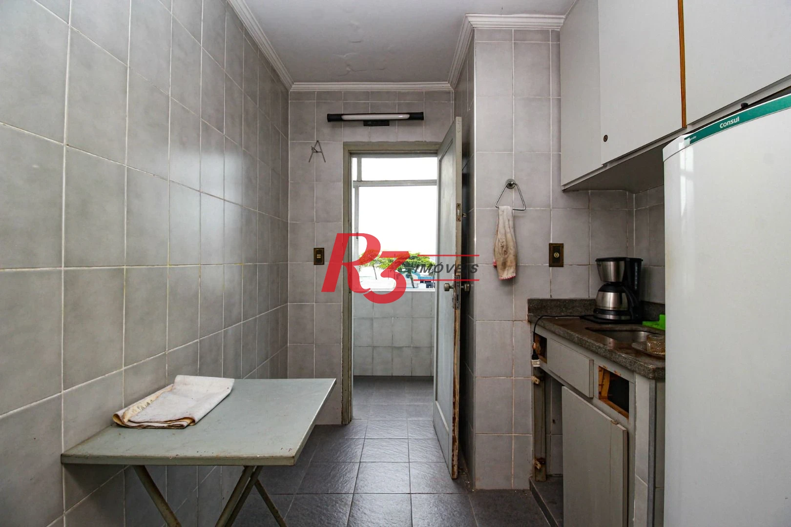 Conjunto à venda, 100 m² por R$ 426.000,00 - Ponta da Praia - Santos/SP