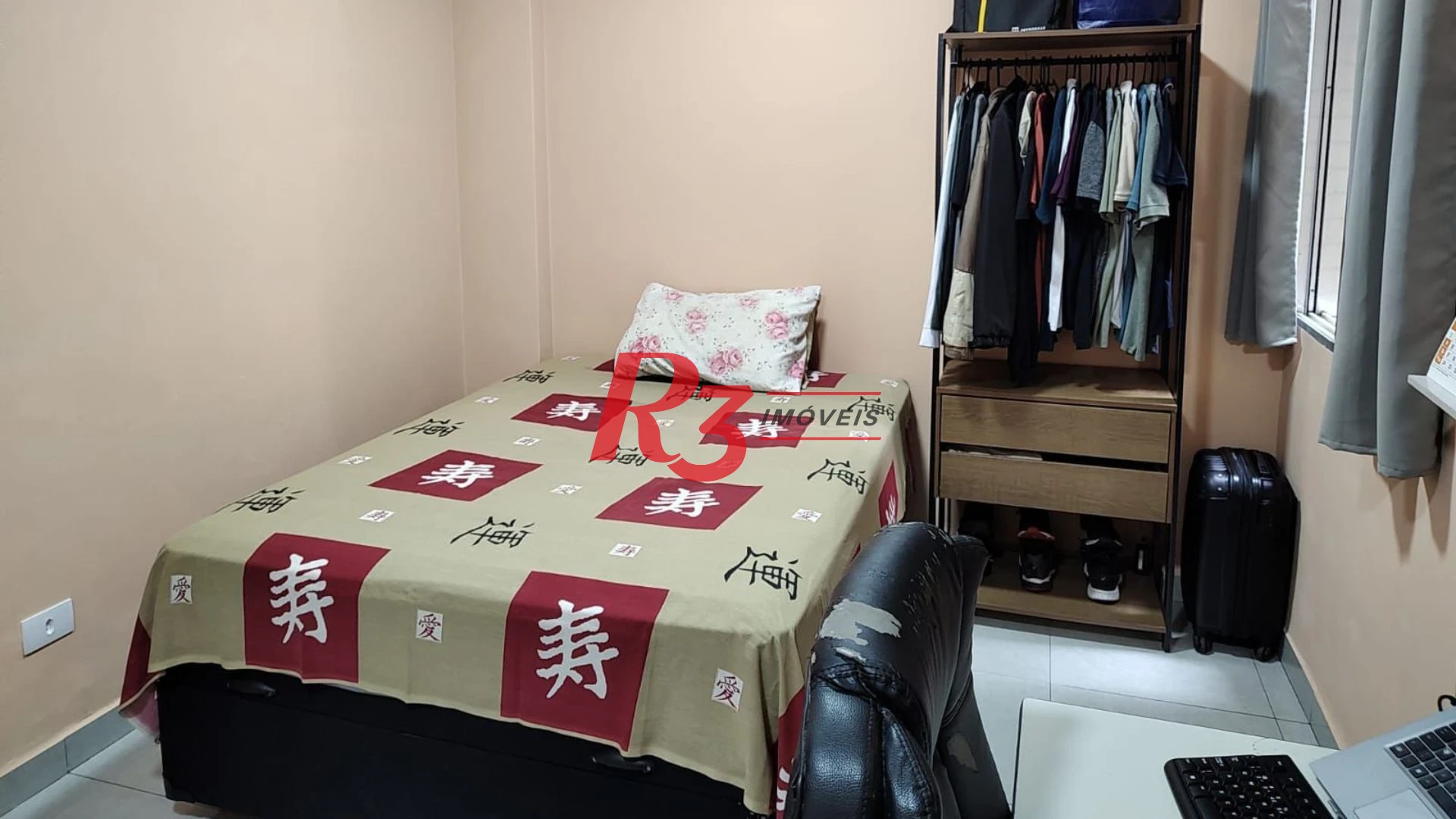 Kitnet com 1 dormitório para alugar, 26 m² por R$ 3.000,02/mês - Gonzaga - Santos/SP