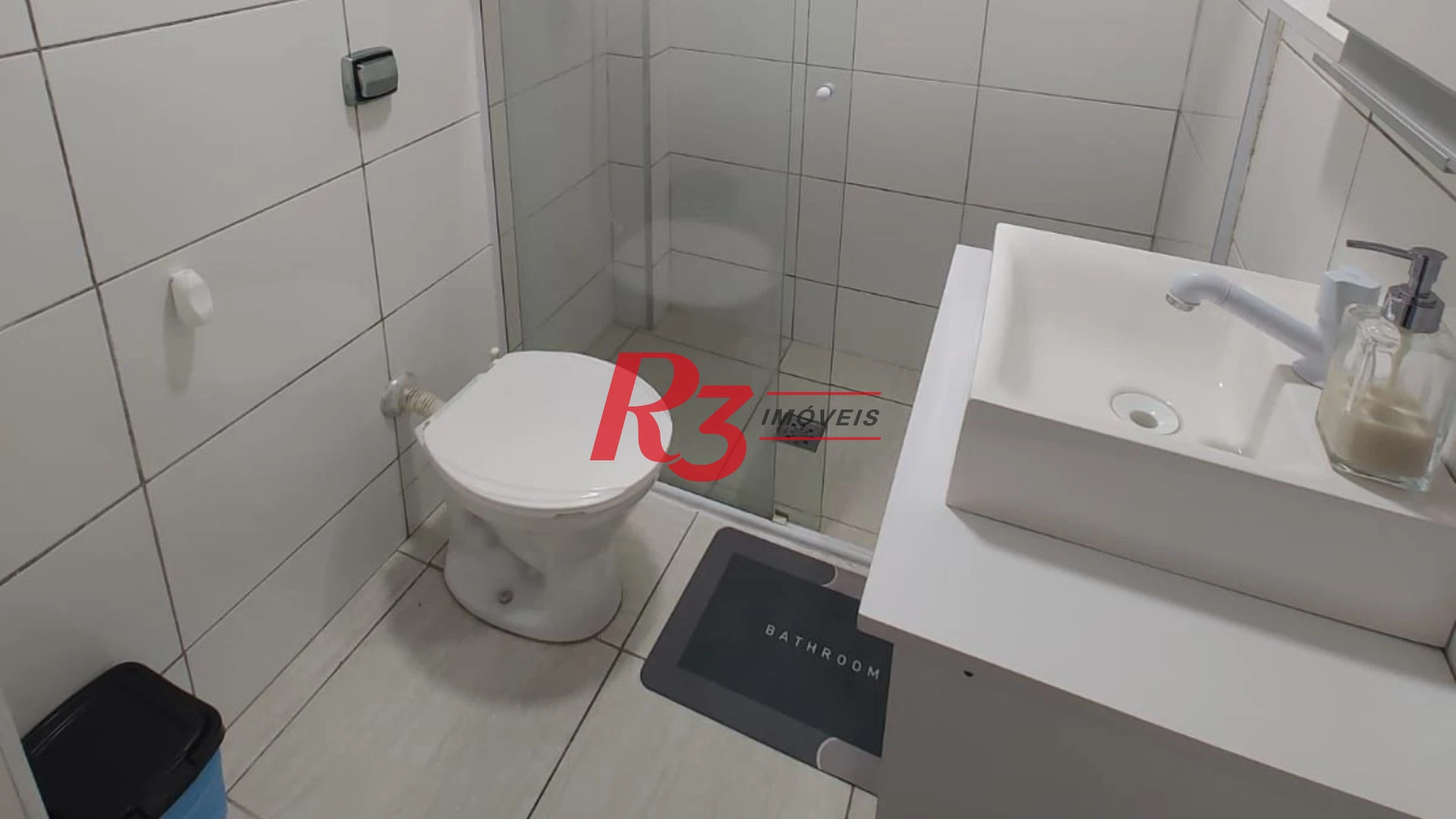 Kitnet com 1 dormitório para alugar, 26 m² por R$ 3.000,02/mês - Gonzaga - Santos/SP