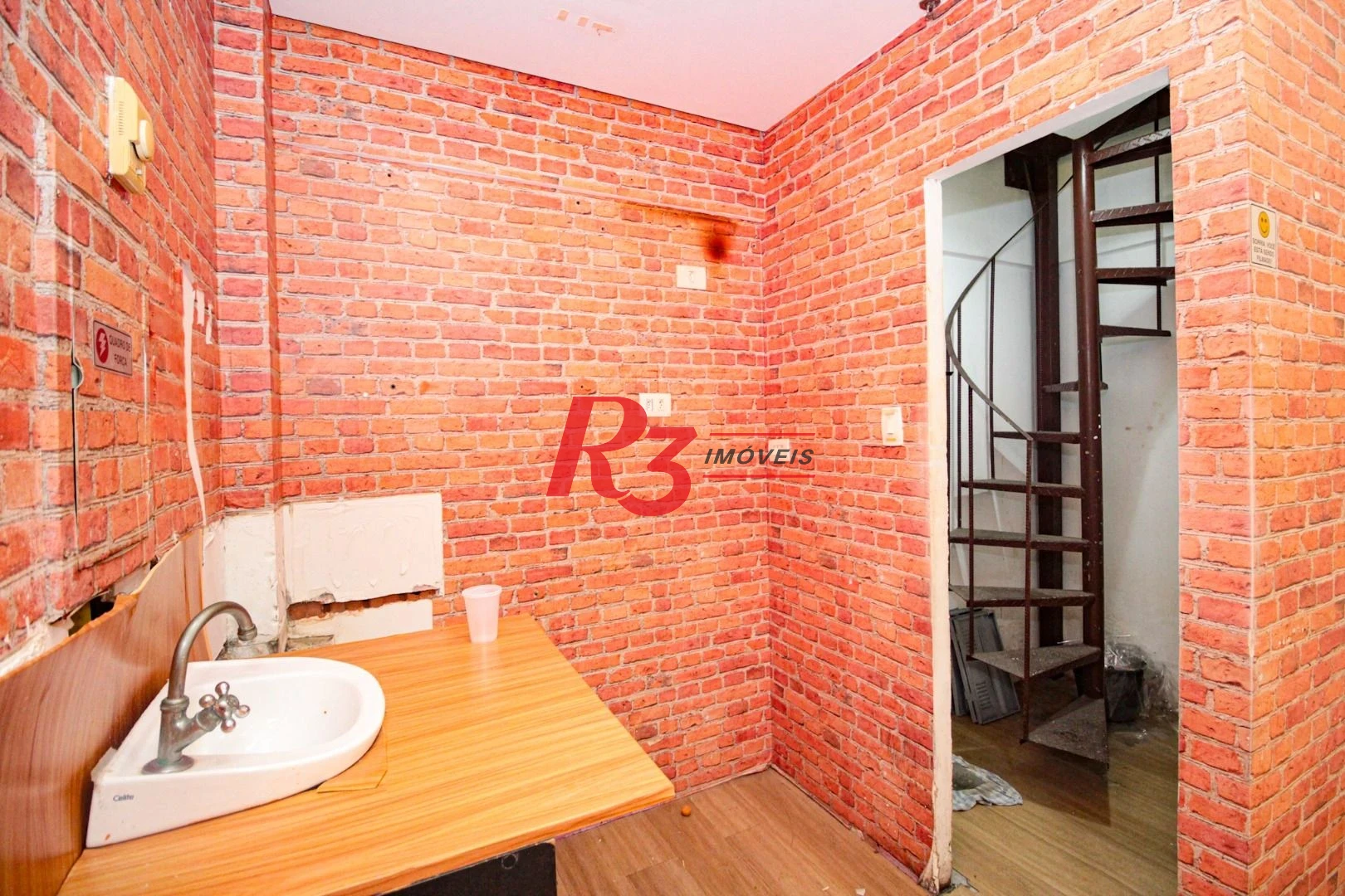 Loja para alugar, 29 m² por R$ 4.610,00/mês - Gonzaga - Santos/SP