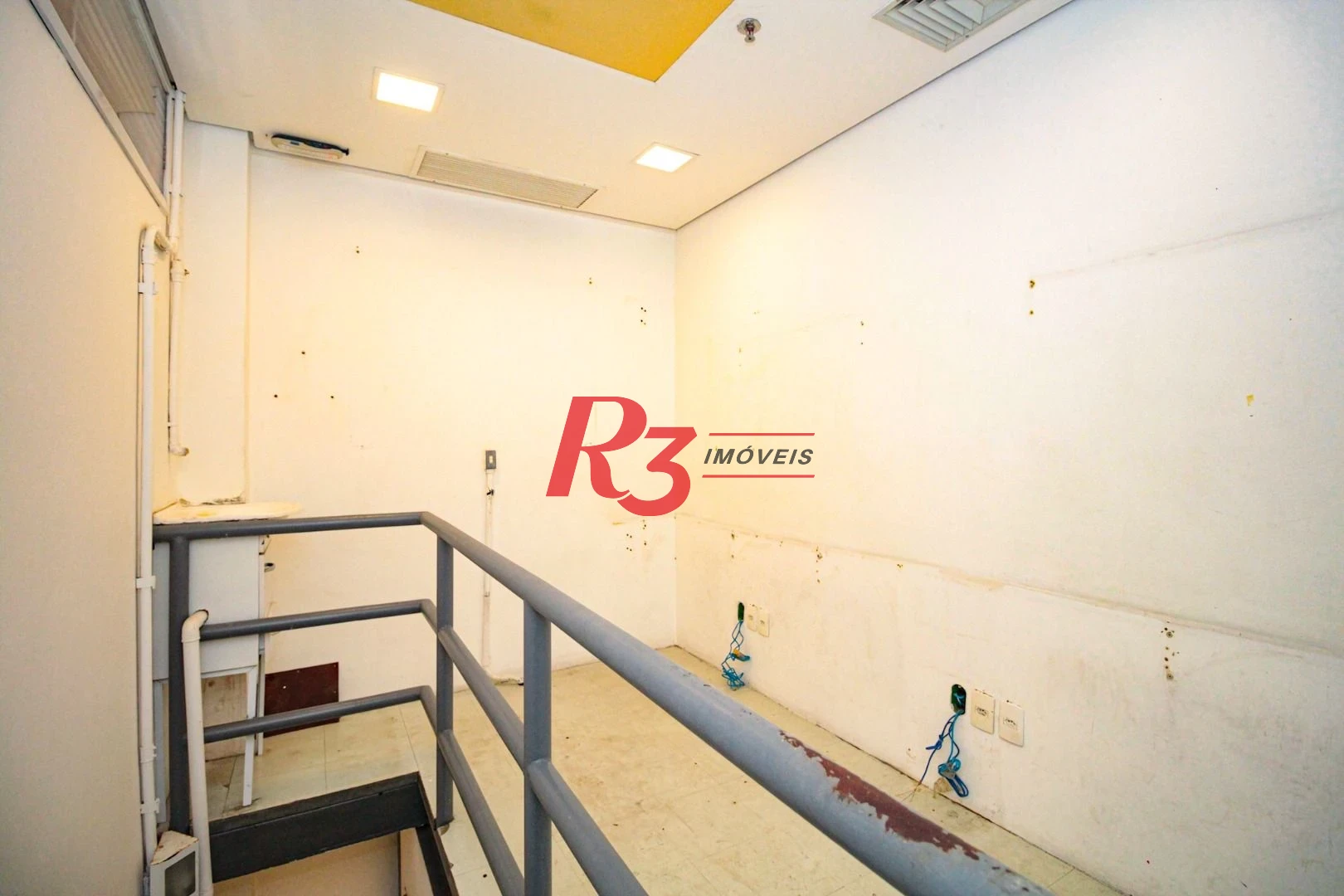 Loja para alugar, 29 m² por R$ 4.500,00/mês - Gonzaga - Santos/SP