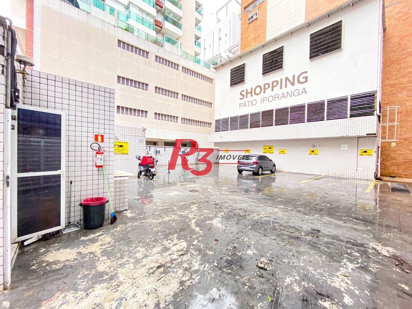 Loja para alugar, 14 m² por R$ 4.000,00/mês - Gonzaga - Santos/SP