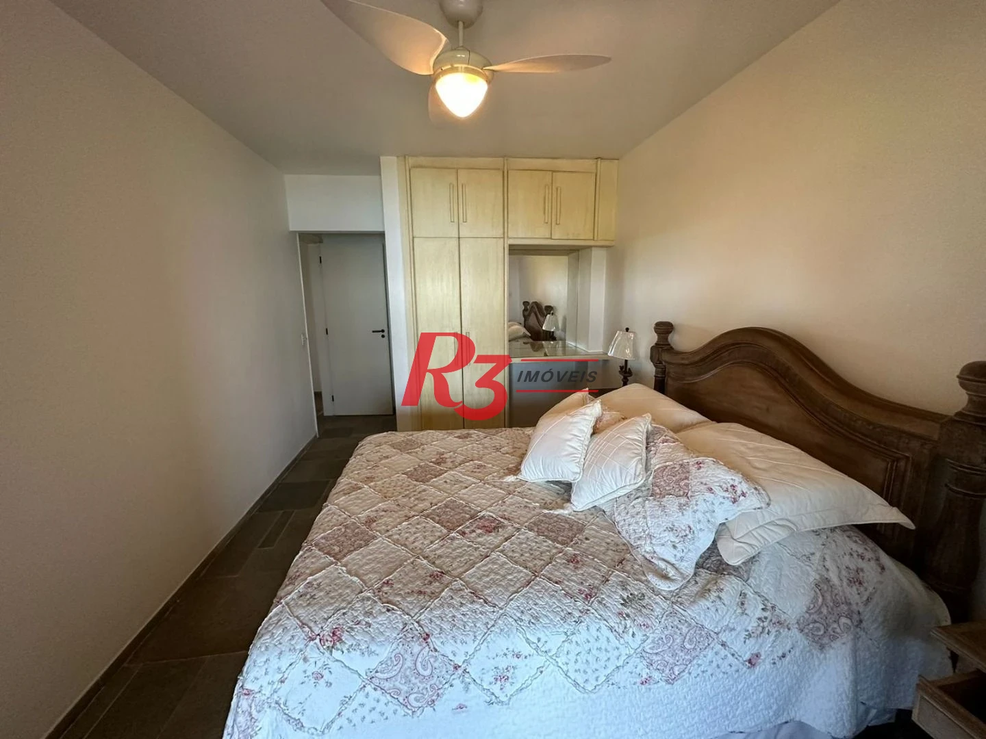 Apartamento com 3 dormitórios à venda, 168 m² - Morro Sorocotuba - Guarujá/SP