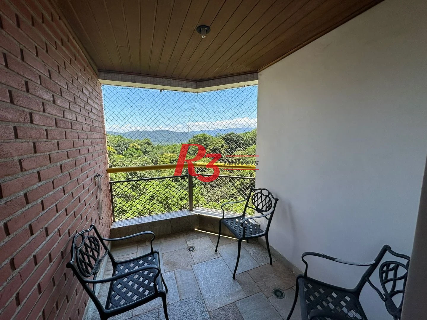 Apartamento com 3 dormitórios à venda, 168 m² - Morro Sorocotuba - Guarujá/SP