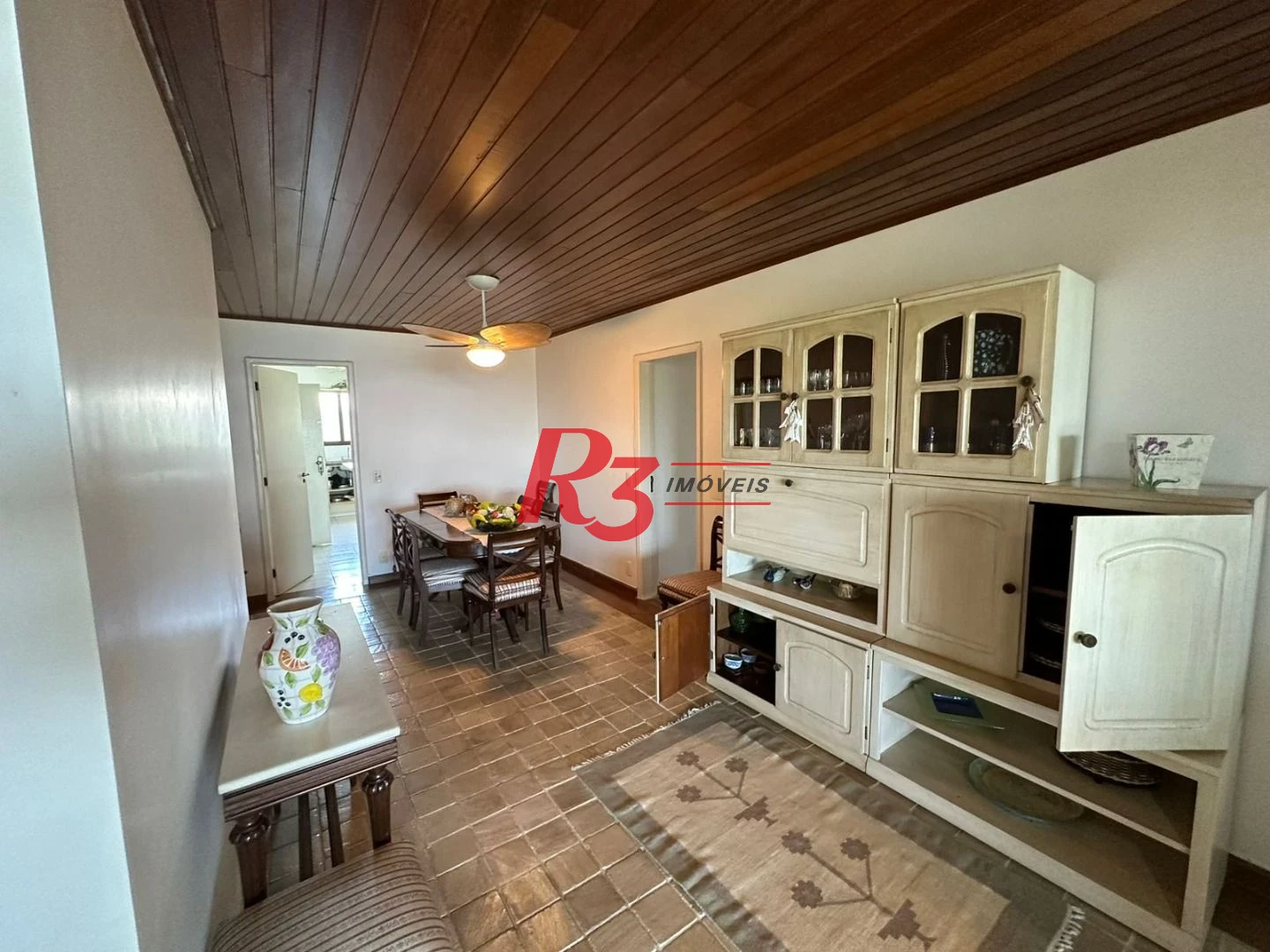Apartamento com 3 dormitórios à venda, 168 m² - Morro Sorocotuba - Guarujá/SP