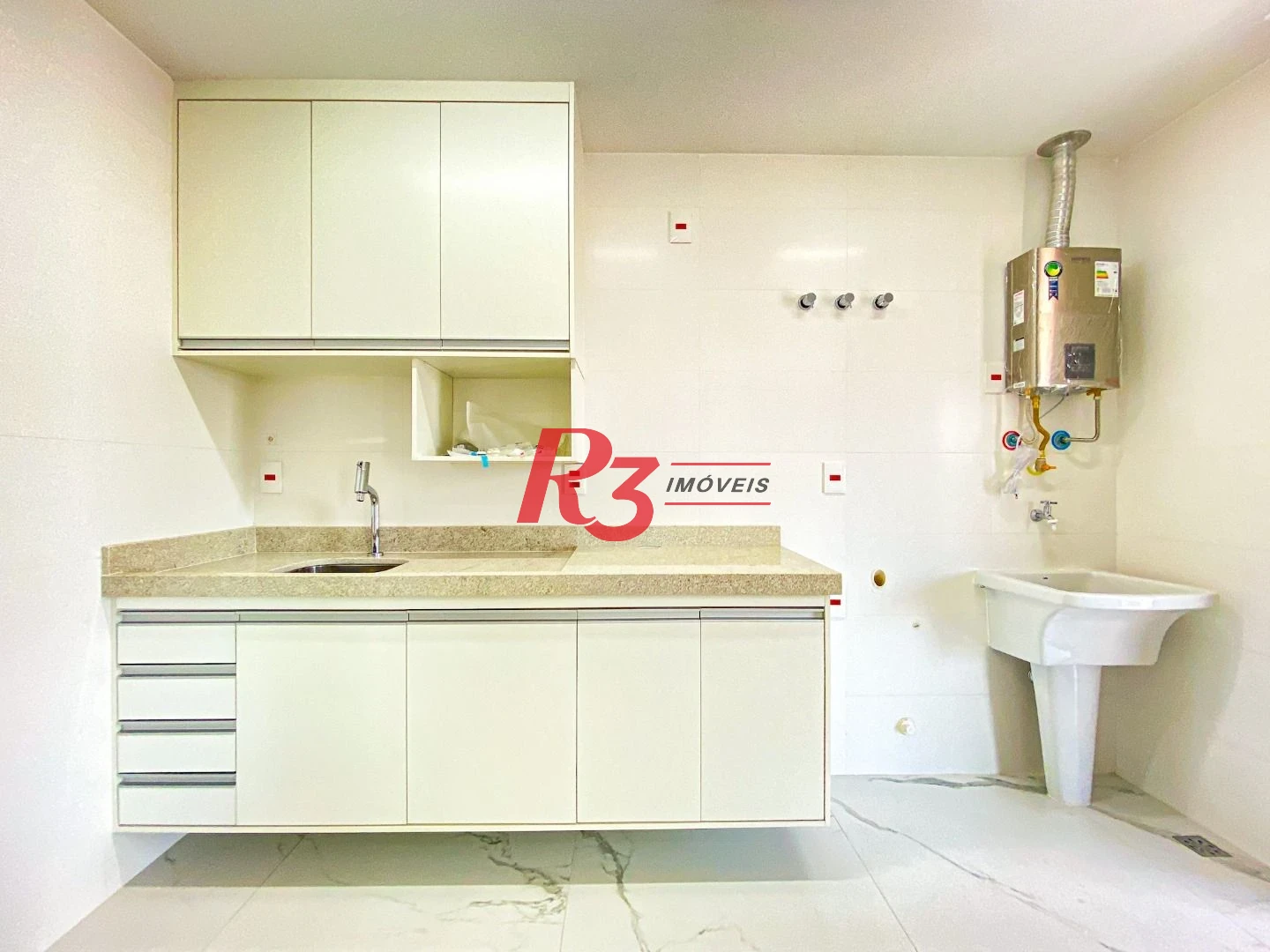 Apartamento com 1 dormitório à venda, 54 m² por R$ 850.000,00 - Boqueirão - Santos/SP
