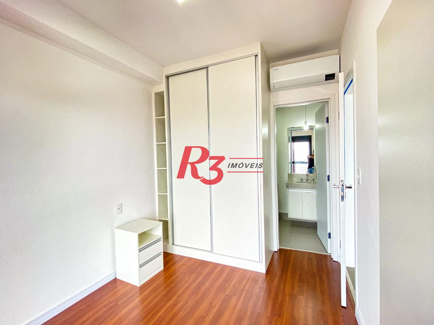 Apartamento com 1 dormitório à venda, 54 m² por R$ 850.000,00 - Boqueirão - Santos/SP