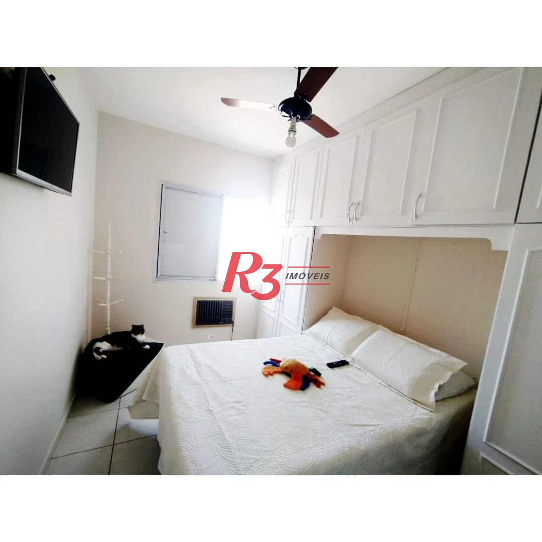 Apartamento com 2 dormitórios à venda, 65 m² por R$ 480.000,00 - Vila Belmiro - Santos/SP