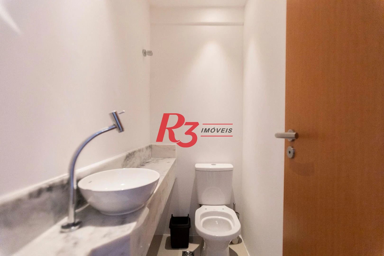 Apartamento com 1 dormitório para alugar, 66 m² por R$ 7.000,02/mês - Vila Rica - Santos/SP