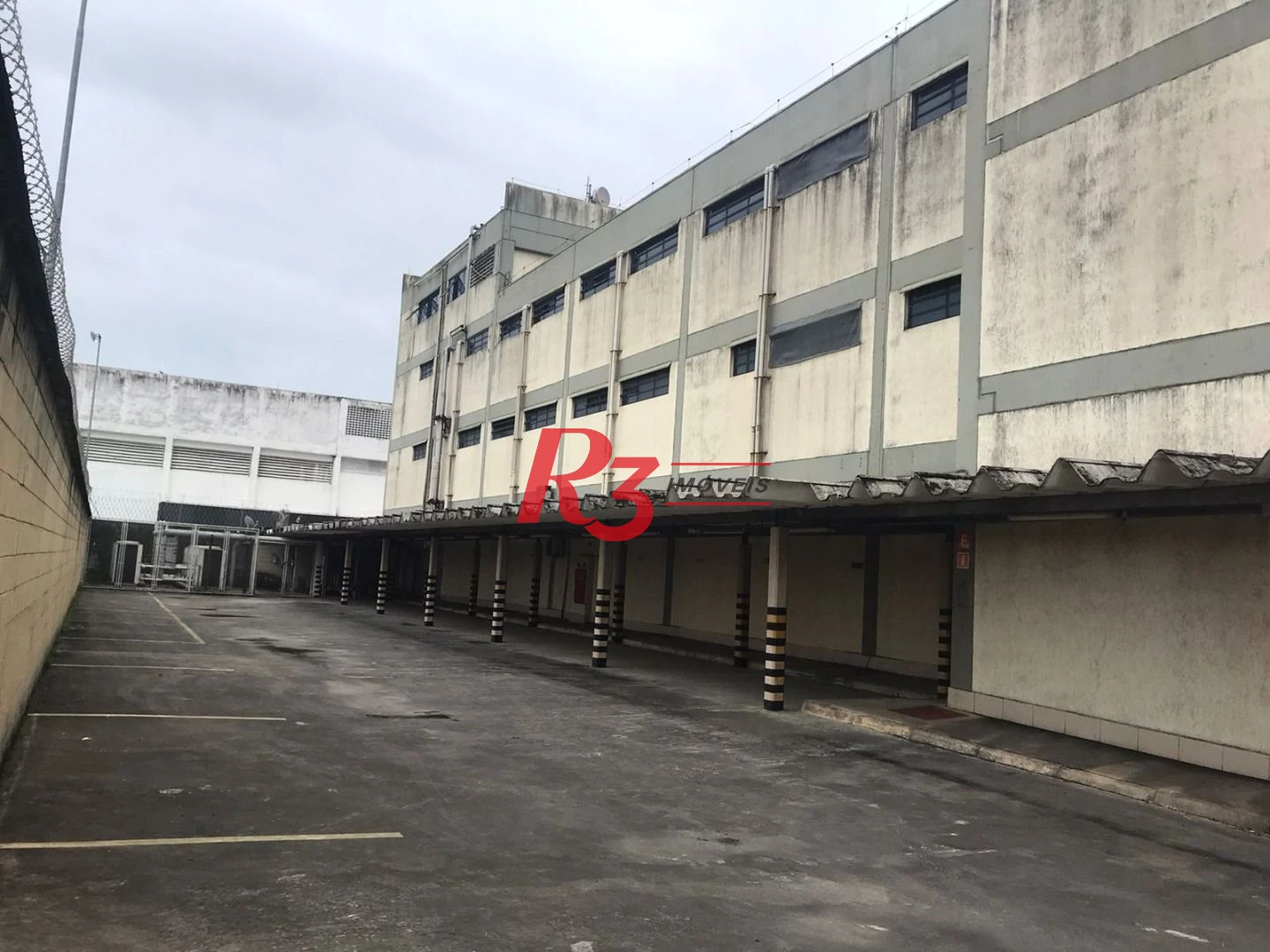 Prédio para alugar, 4238 m² por R$ 171.316,80/mês - Jardim Casqueiro - Cubatão/SP