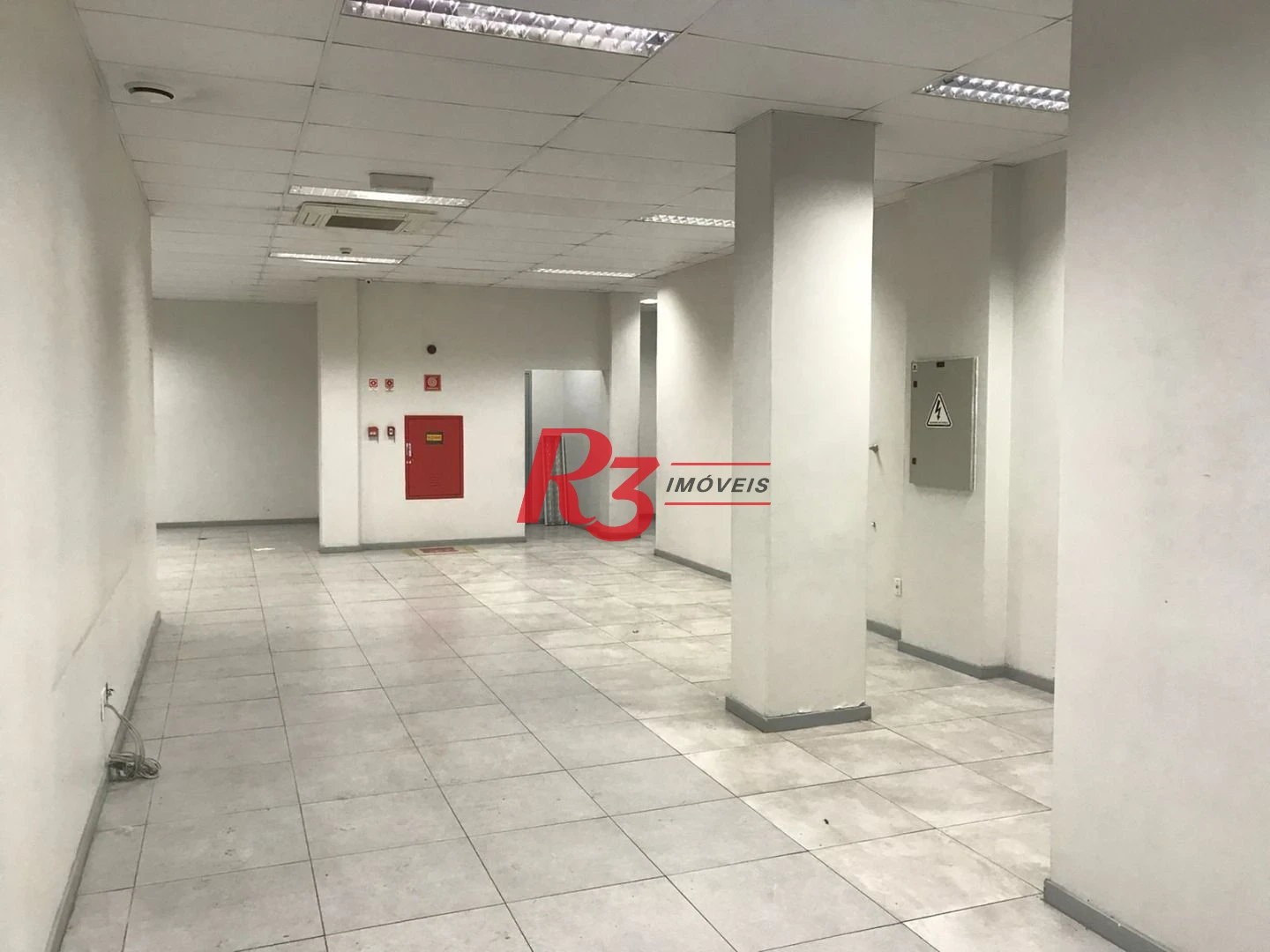 Prédio para alugar, 4238 m² por R$ 171.316,80/mês - Jardim Casqueiro - Cubatão/SP
