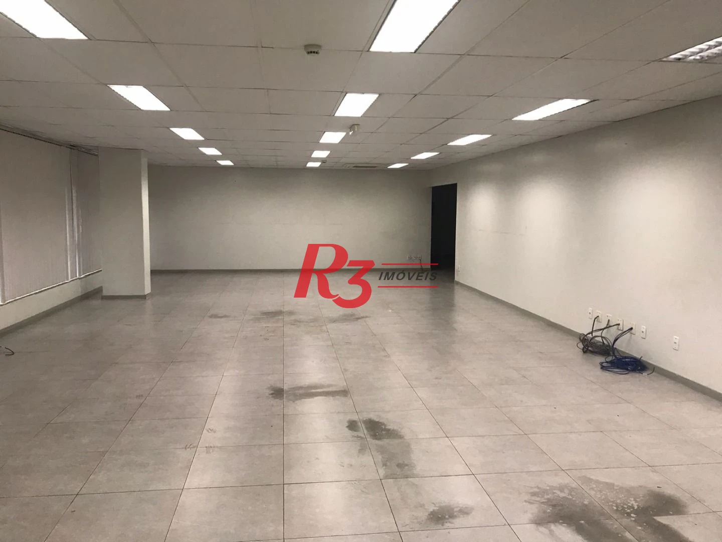 Prédio para alugar, 4238 m² por R$ 171.316,80/mês - Jardim Casqueiro - Cubatão/SP