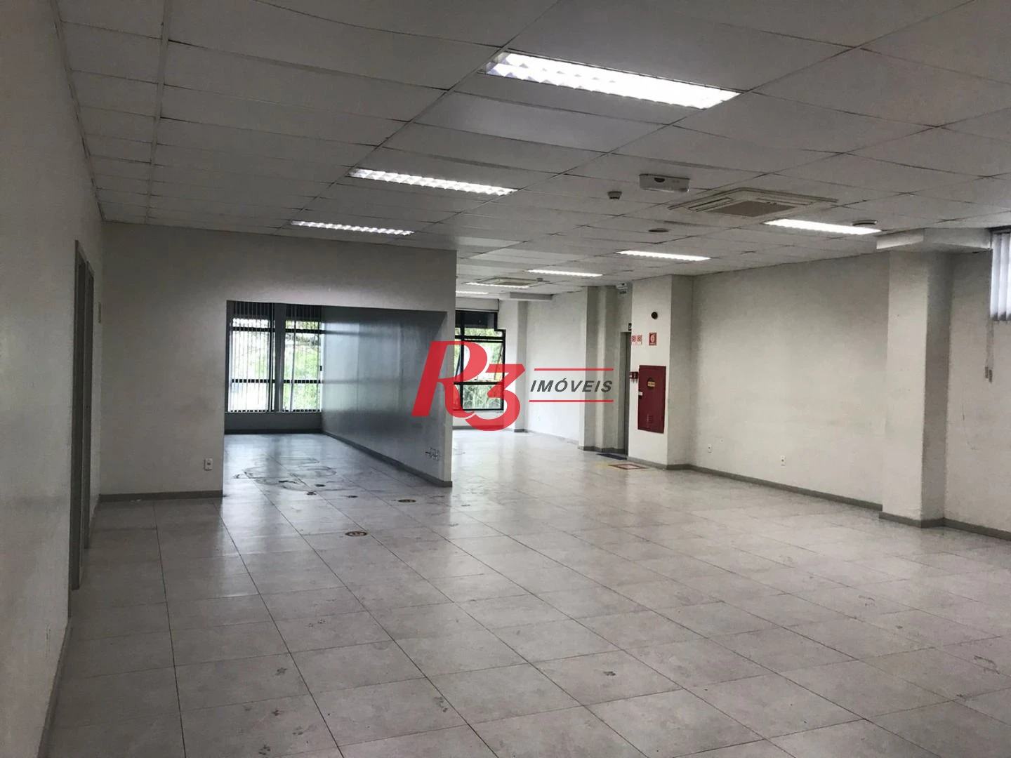 Prédio para alugar, 4238 m² por R$ 171.316,80/mês - Jardim Casqueiro - Cubatão/SP