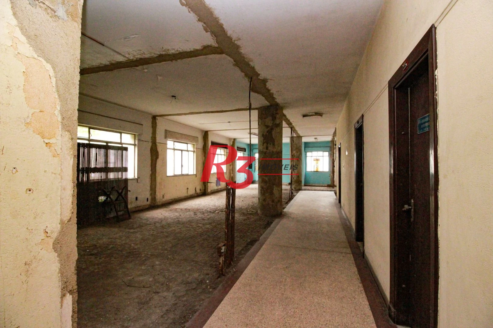 Prédio para alugar, 2000 m² por R$ 40.000,01/mês - Centro - Santos/SP