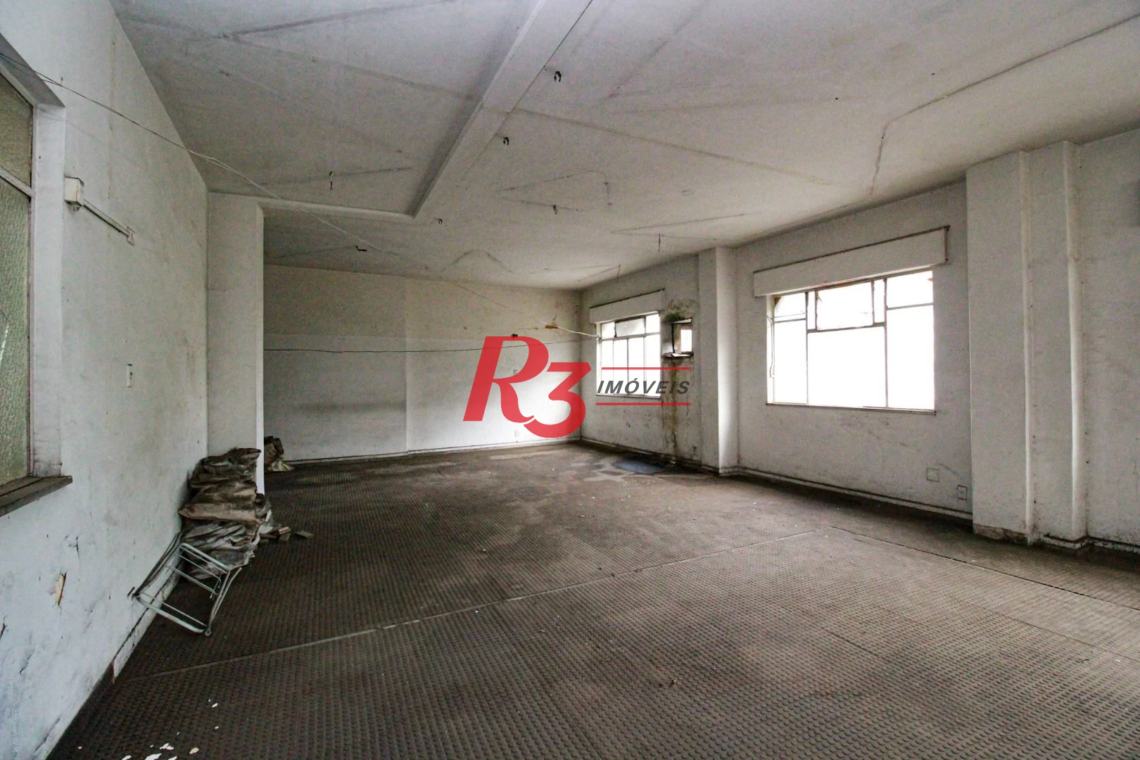 Prédio para alugar, 2000 m² por R$ 40.000,01/mês - Centro - Santos/SP