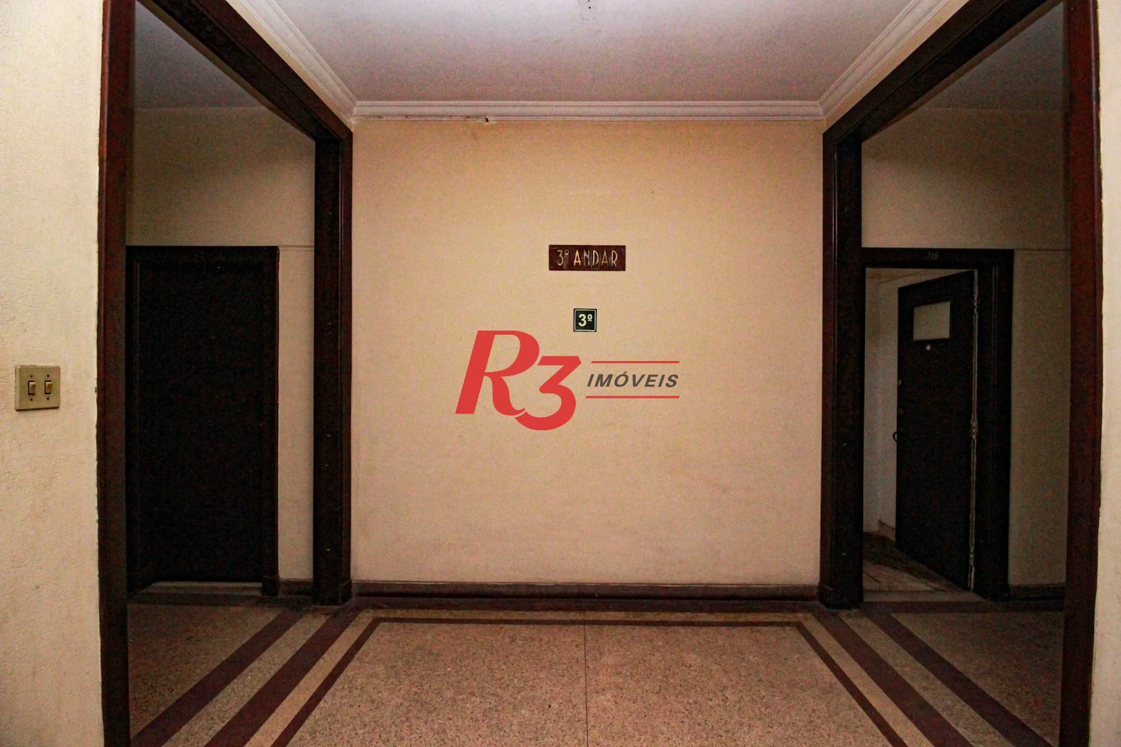 Prédio para alugar, 2000 m² por R$ 40.000,01/mês - Centro - Santos/SP
