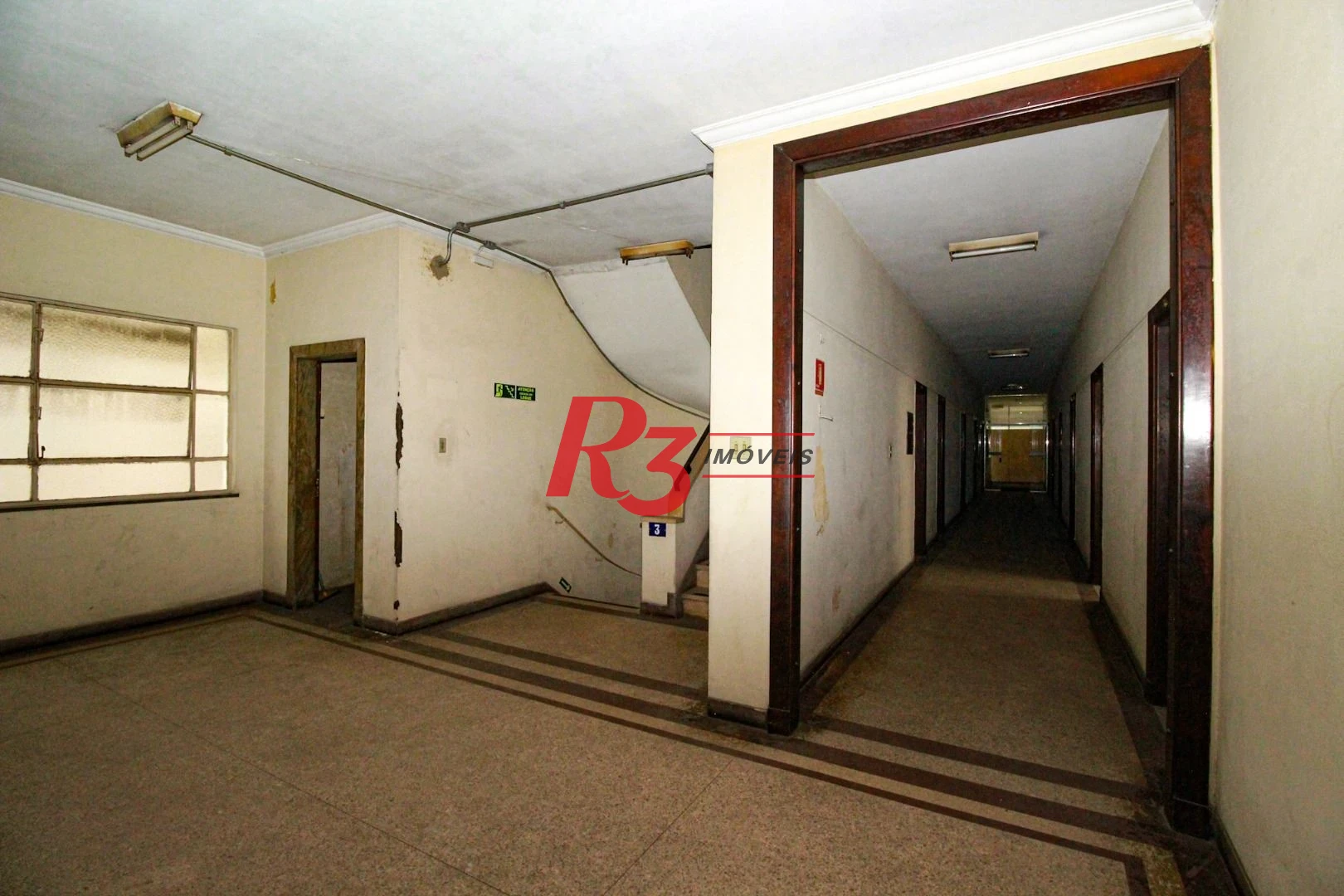 Prédio para alugar, 2000 m² por R$ 40.000,01/mês - Centro - Santos/SP