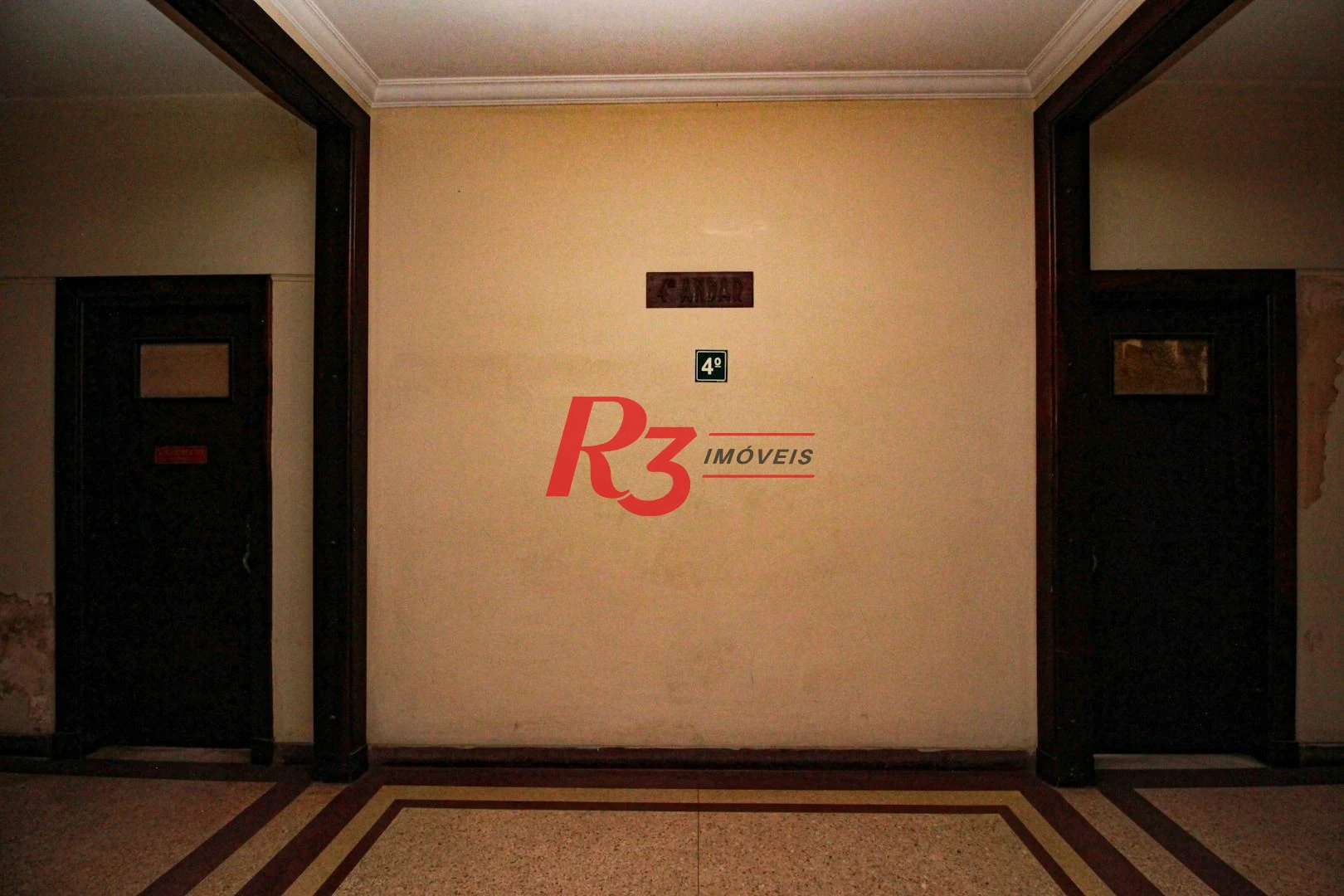 Prédio para alugar, 2000 m² por R$ 40.000,01/mês - Centro - Santos/SP