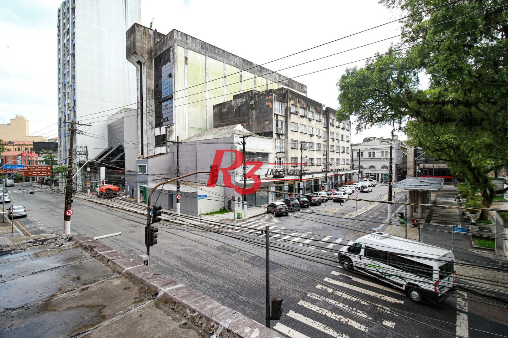 Prédio para alugar, 2000 m² por R$ 40.000,01/mês - Centro - Santos/SP