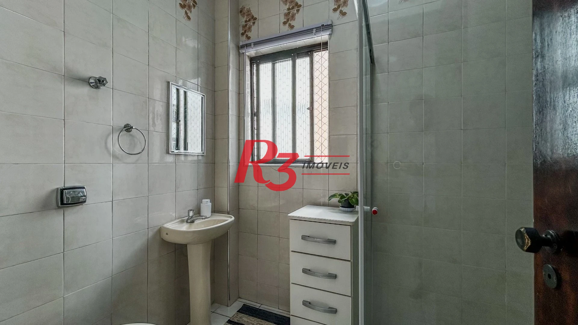 Apartamento com 1 dormitório para alugar, 50 m² por R$ 4.500,00/mês - José Menino - Santos/SP
