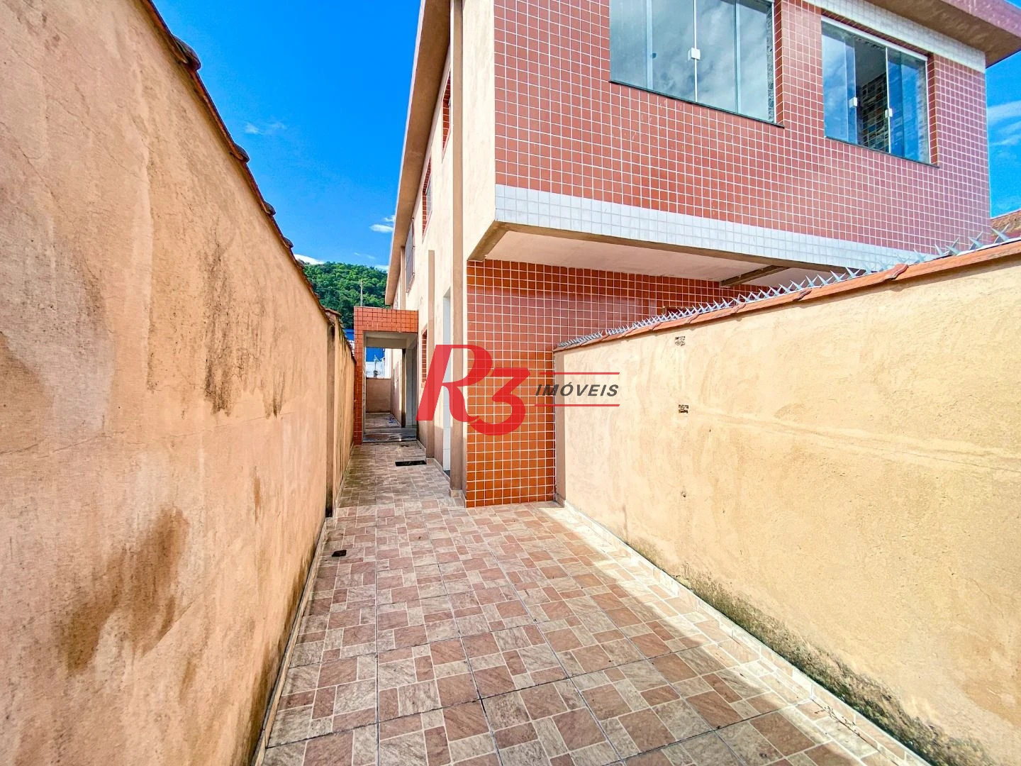 Casa com 2 dormitórios à venda, 60 m² por R$ 298.000,00 - Chico de Paula - Santos/SP