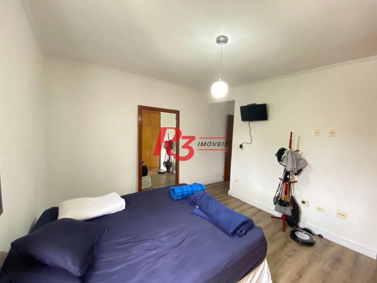 Sobrado com 4 dormitórios à venda, 212 m² por R$ 1.420.000,00 - Embaré - Santos/SP