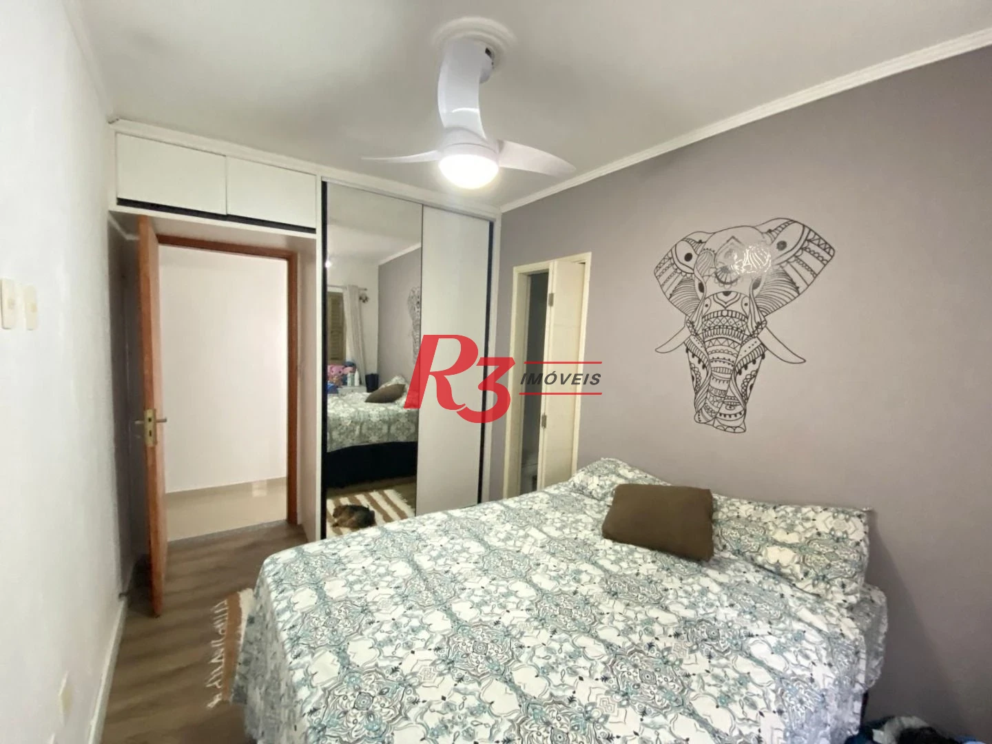 Sobrado com 4 dormitórios à venda, 212 m² por R$ 1.420.000,00 - Embaré - Santos/SP