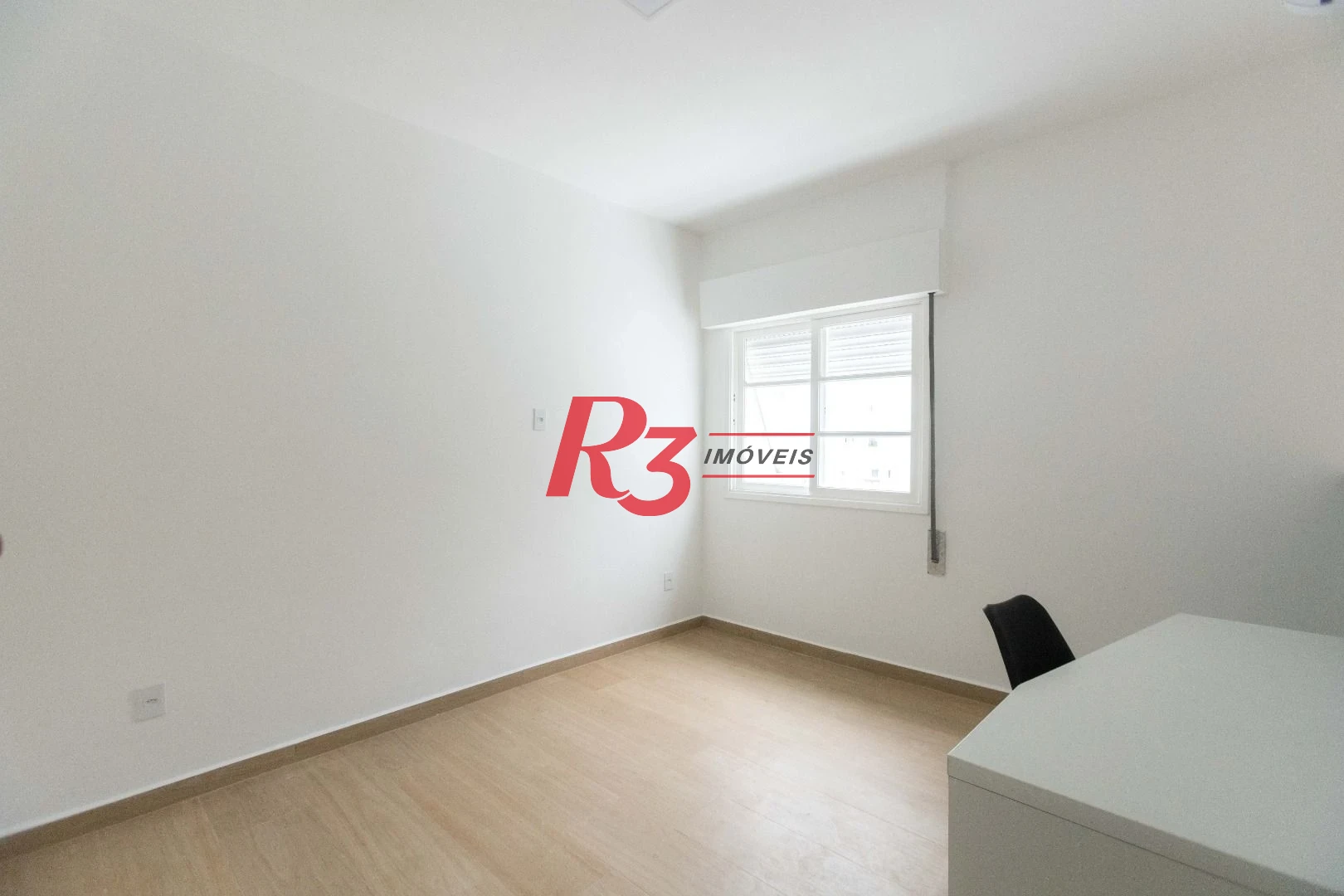 Apartamento com 2 dormitórios à venda, 69 m² por R$ 530.000,00 - José Menino - Santos/SP