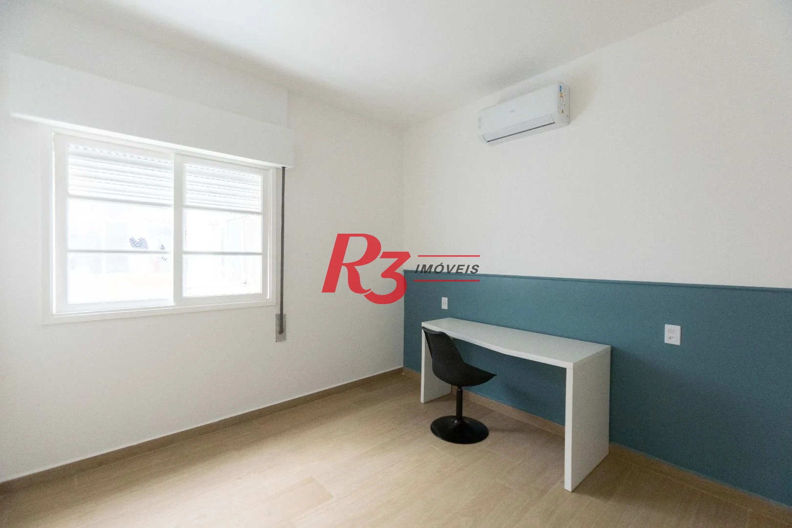 Apartamento com 2 dormitórios à venda, 69 m² por R$ 530.000,00 - José Menino - Santos/SP