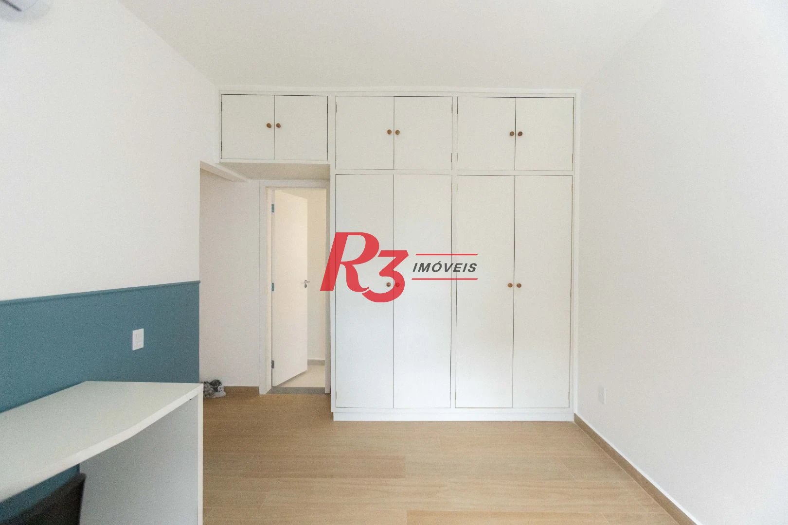Apartamento com 2 dormitórios à venda, 69 m² por R$ 530.000,00 - José Menino - Santos/SP
