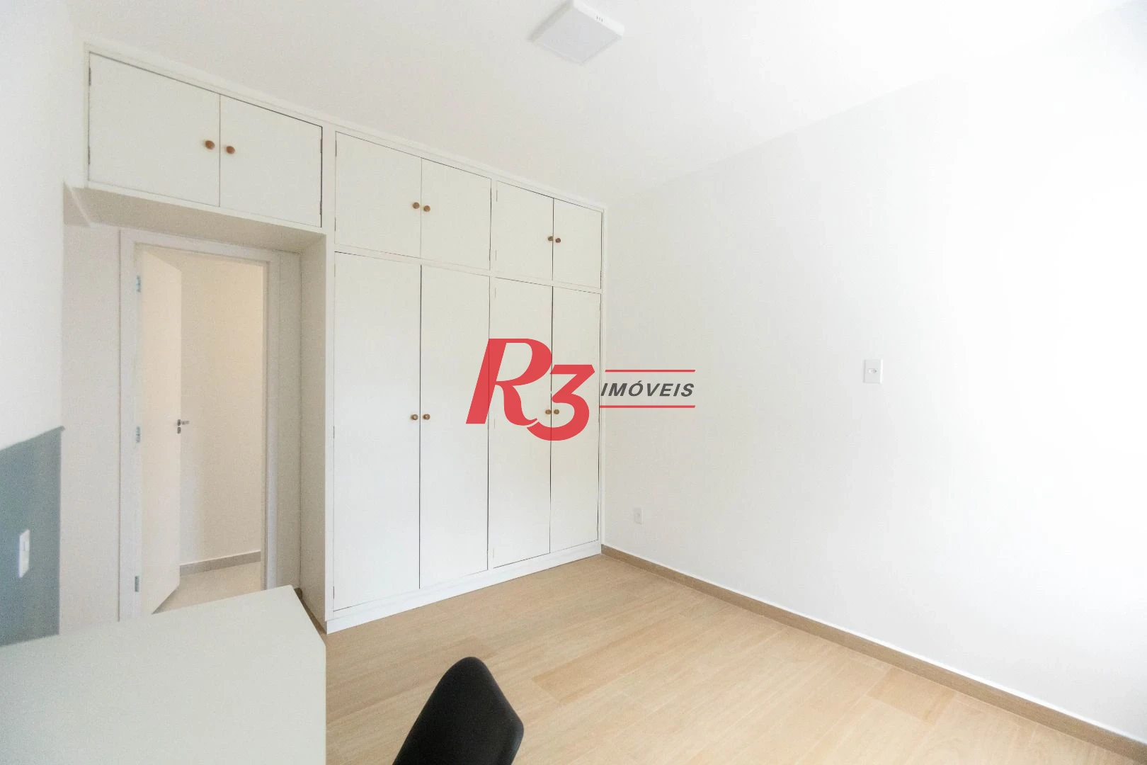 Apartamento com 2 dormitórios à venda, 69 m² por R$ 530.000,00 - José Menino - Santos/SP