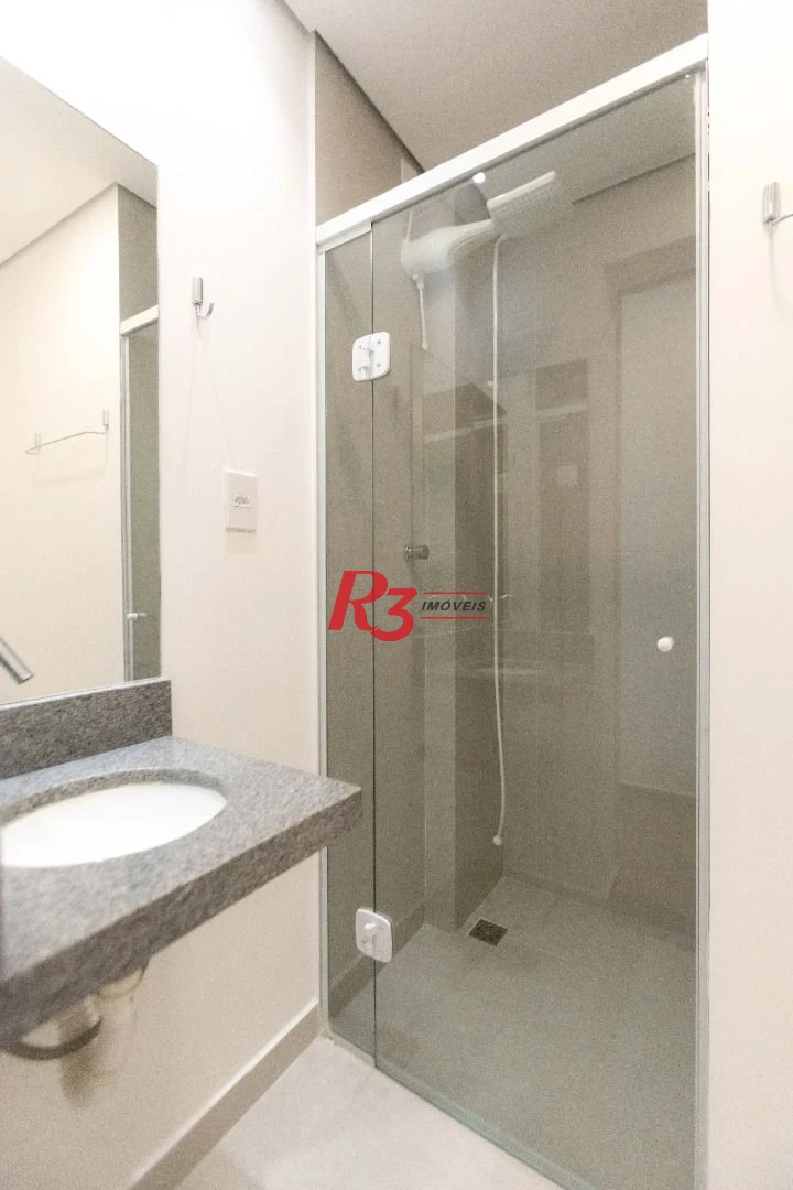 Apartamento com 2 dormitórios à venda, 69 m² por R$ 530.000,00 - José Menino - Santos/SP