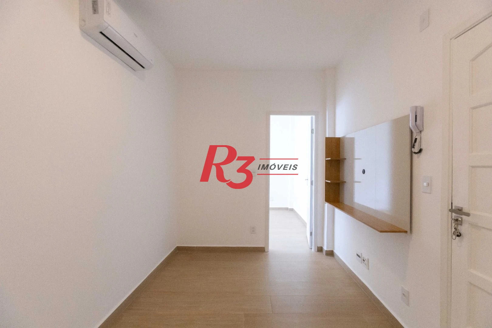Apartamento com 2 dormitórios à venda, 69 m² por R$ 530.000,00 - José Menino - Santos/SP