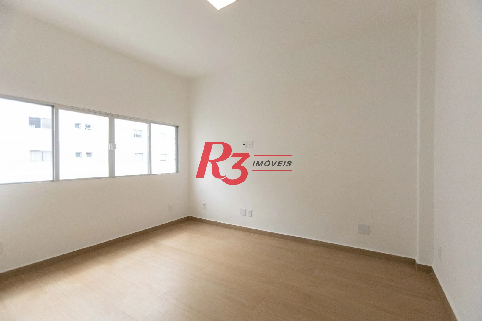 Apartamento com 2 dormitórios à venda, 69 m² por R$ 530.000,00 - José Menino - Santos/SP