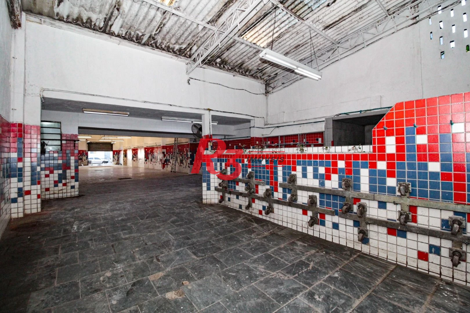 Galpão para alugar, 425 m² por R$ 12.750,00/mês - Vila Nova - Santos/SP