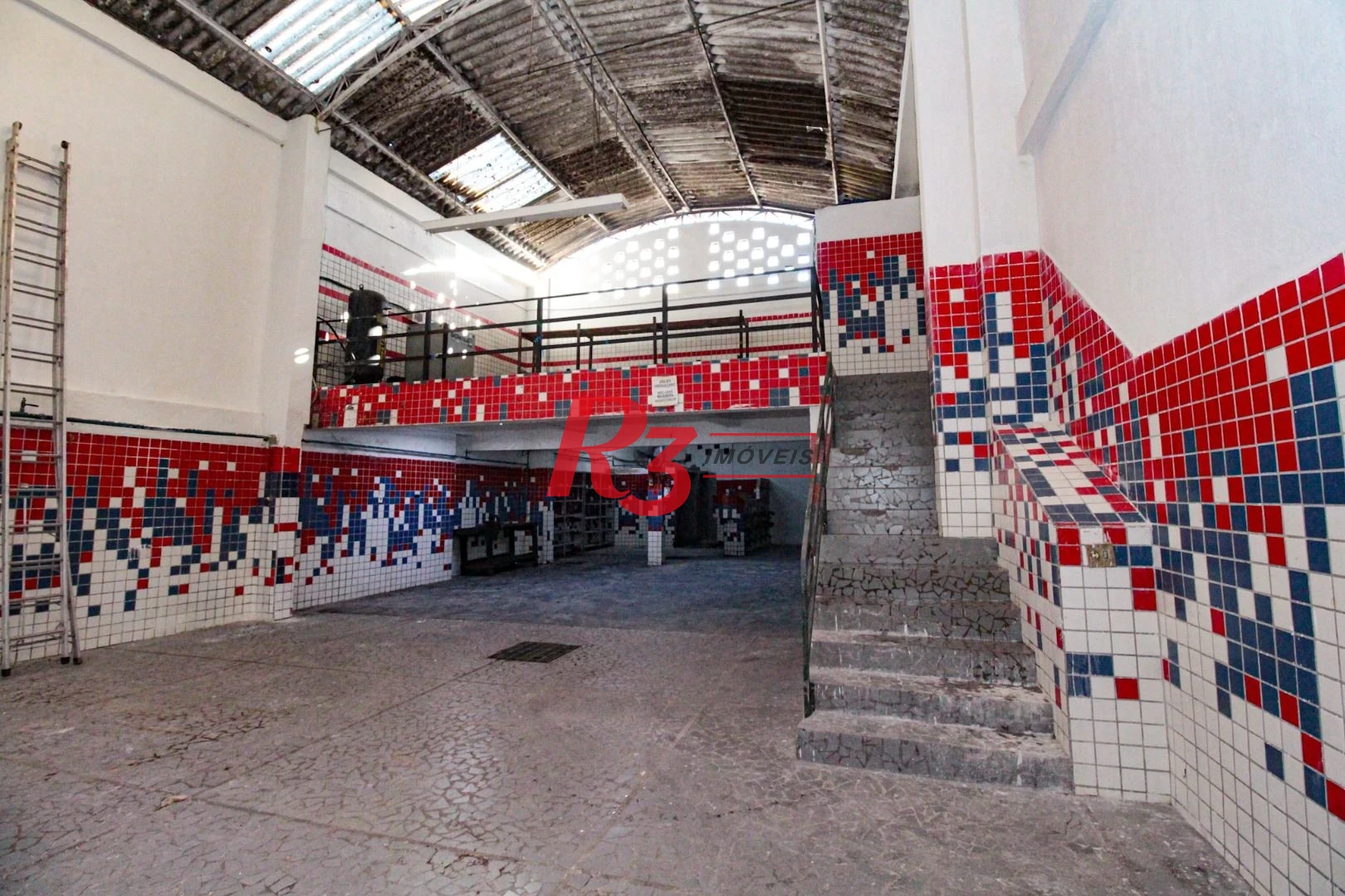Galpão para alugar, 425 m² por R$ 12.750,00/mês - Vila Nova - Santos/SP
