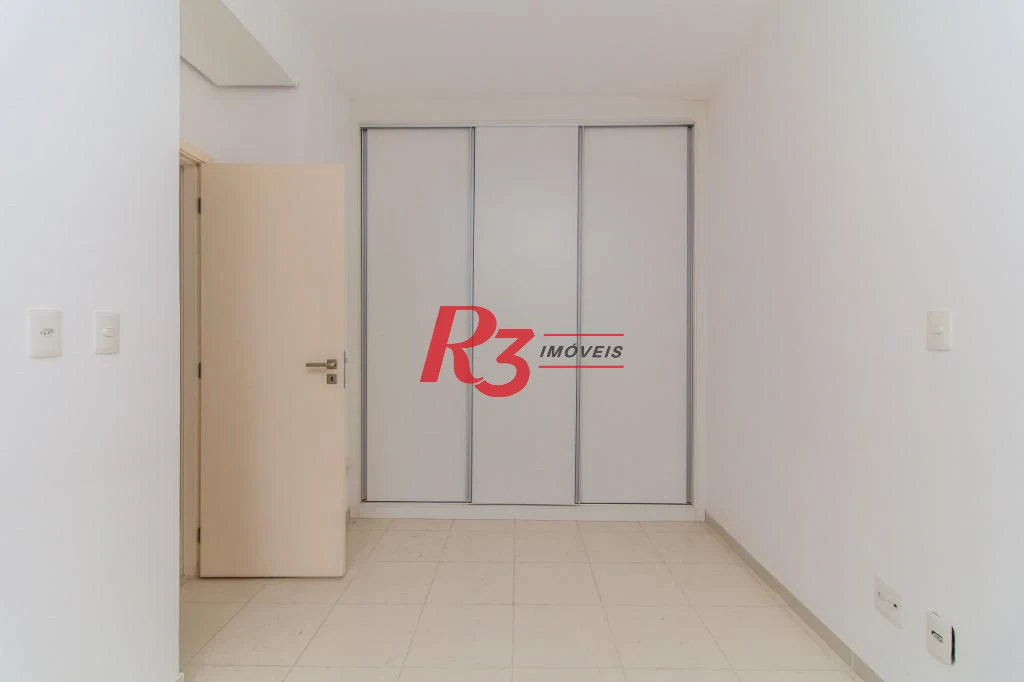 Apartamento com 1 dormitório para alugar, 54 m² por R$ 3.900,02/mês - Gonzaga - Santos/SP