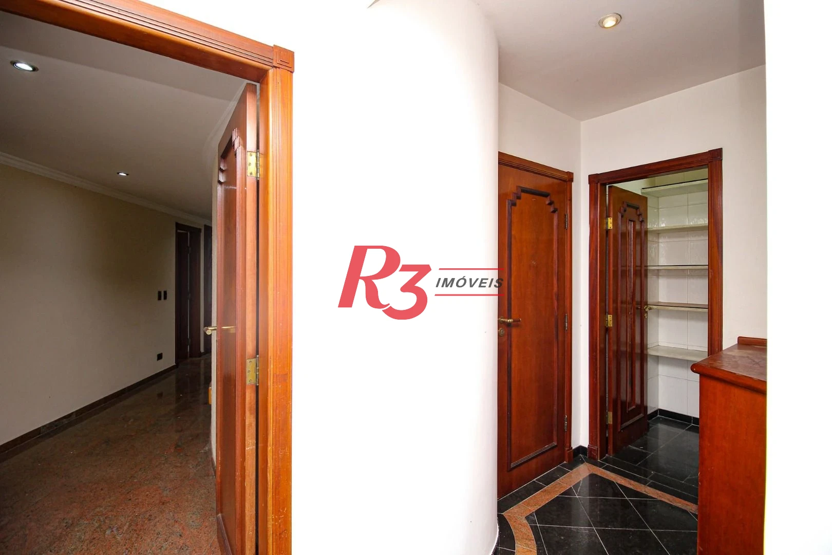 Apartamento com 5 dormitórios, 400 m² - venda por R$ 3.500.000,00 ou aluguel por R$ 17.000,00/mês - Embaré - Santos/SP