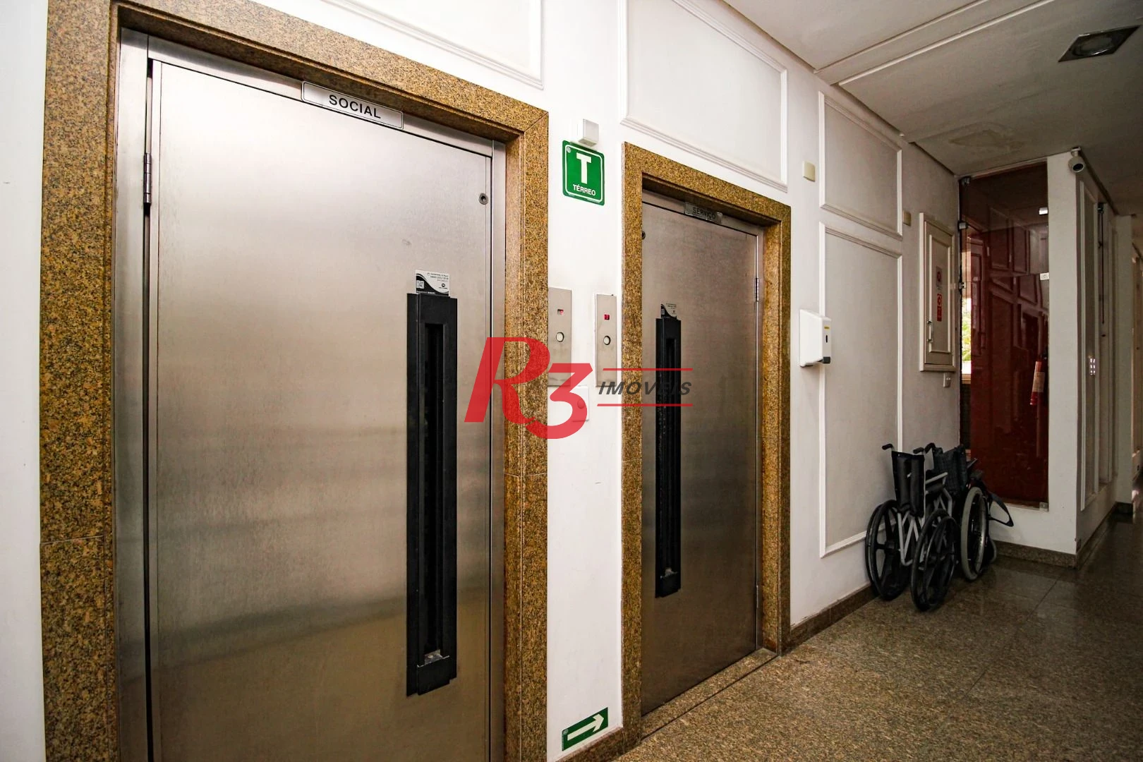 Apartamento à venda, 85 m² por R$ 630.000,00 - Ponta da Praia - Santos/SP