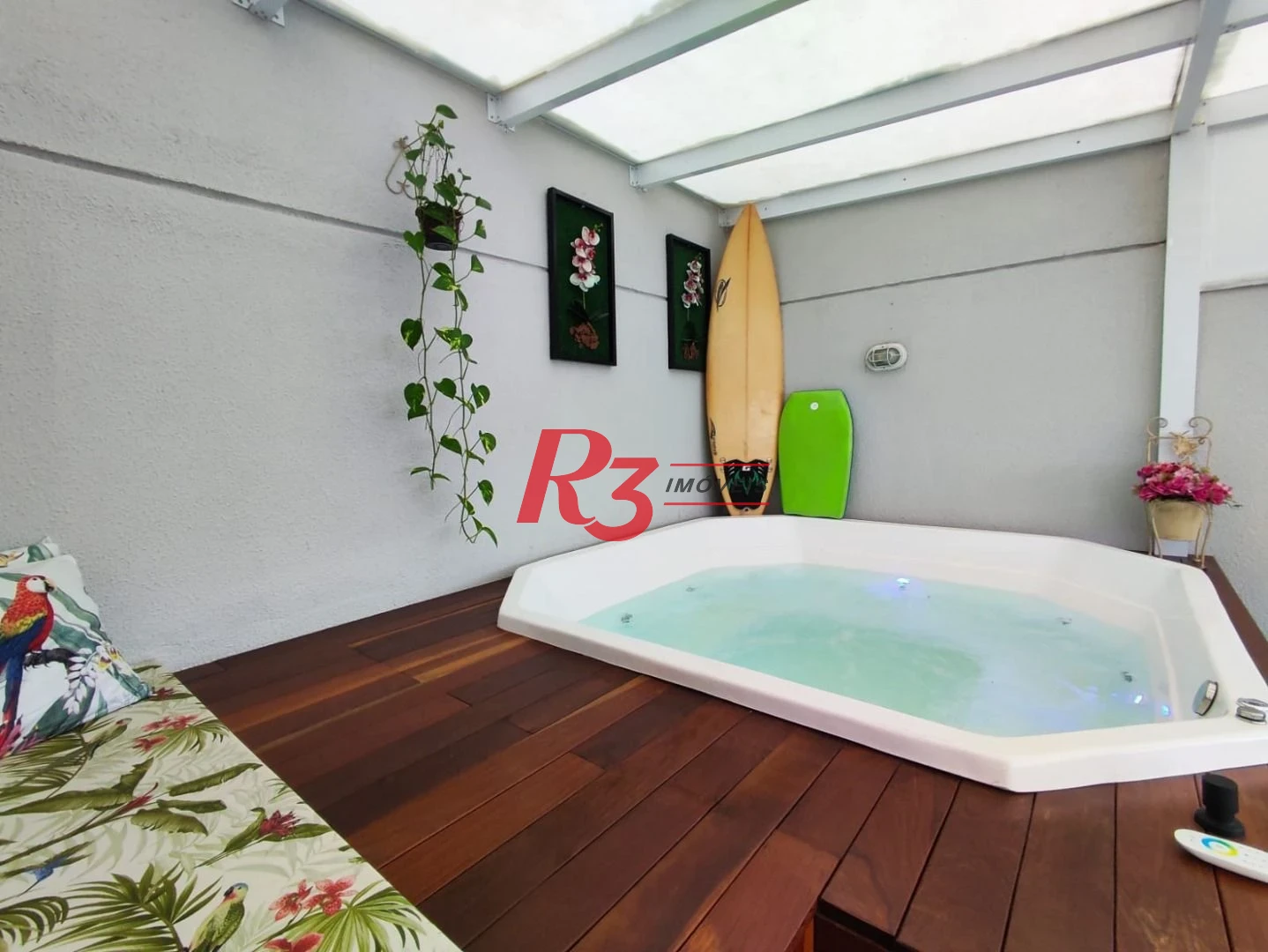 Apartamento Garden com 2 dormitórios à venda, 154 m² por R$ 1.200.000,00 - Campo Grande - Santos/SP