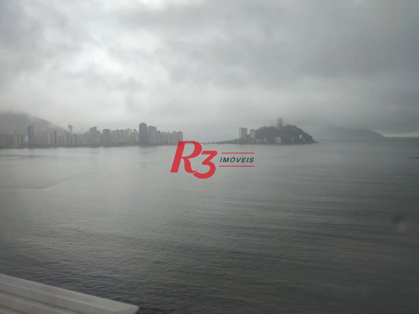 Apartamento com 1 dormitório à venda, 40 m² por R$ 260.000,00 - Morro dos Barbosas - São Vicente/SP