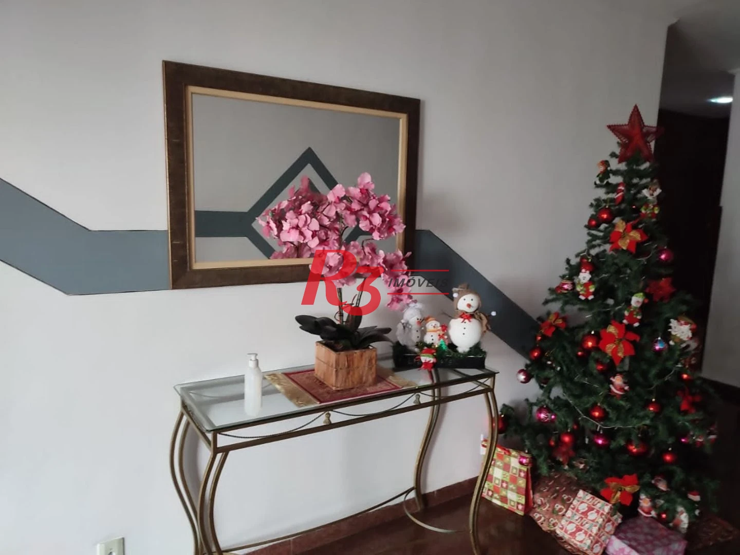 Apartamento com 1 dormitório à venda, 40 m² por R$ 260.000,00 - Morro dos Barbosas - São Vicente/SP