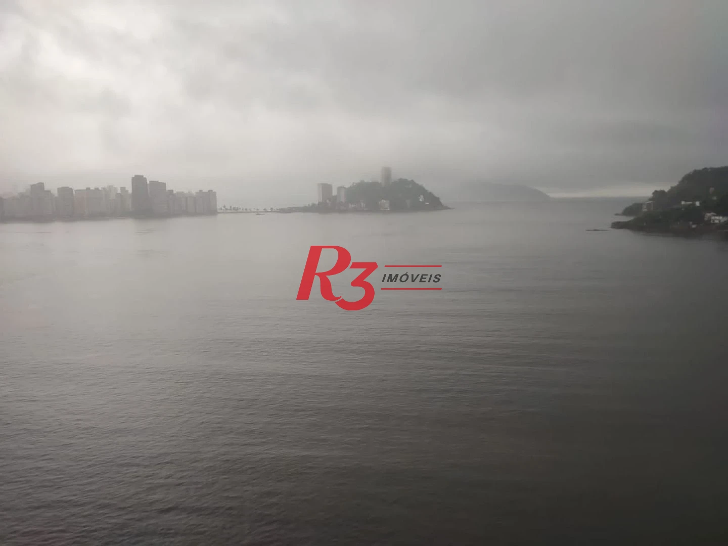 Apartamento com 1 dormitório à venda, 40 m² por R$ 260.000,00 - Morro dos Barbosas - São Vicente/SP