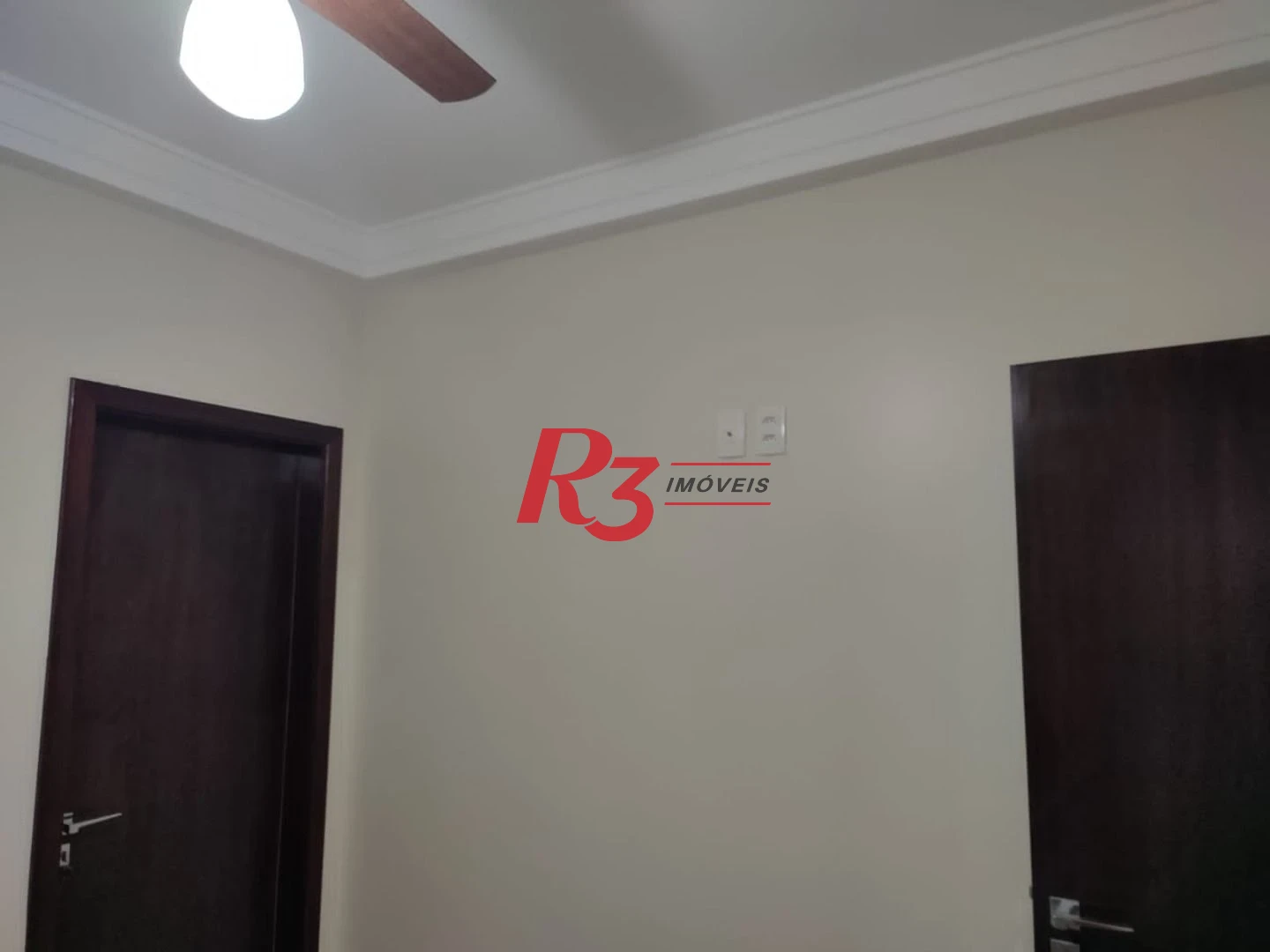 Apartamento com 1 dormitório à venda, 40 m² por R$ 260.000,00 - Morro dos Barbosas - São Vicente/SP