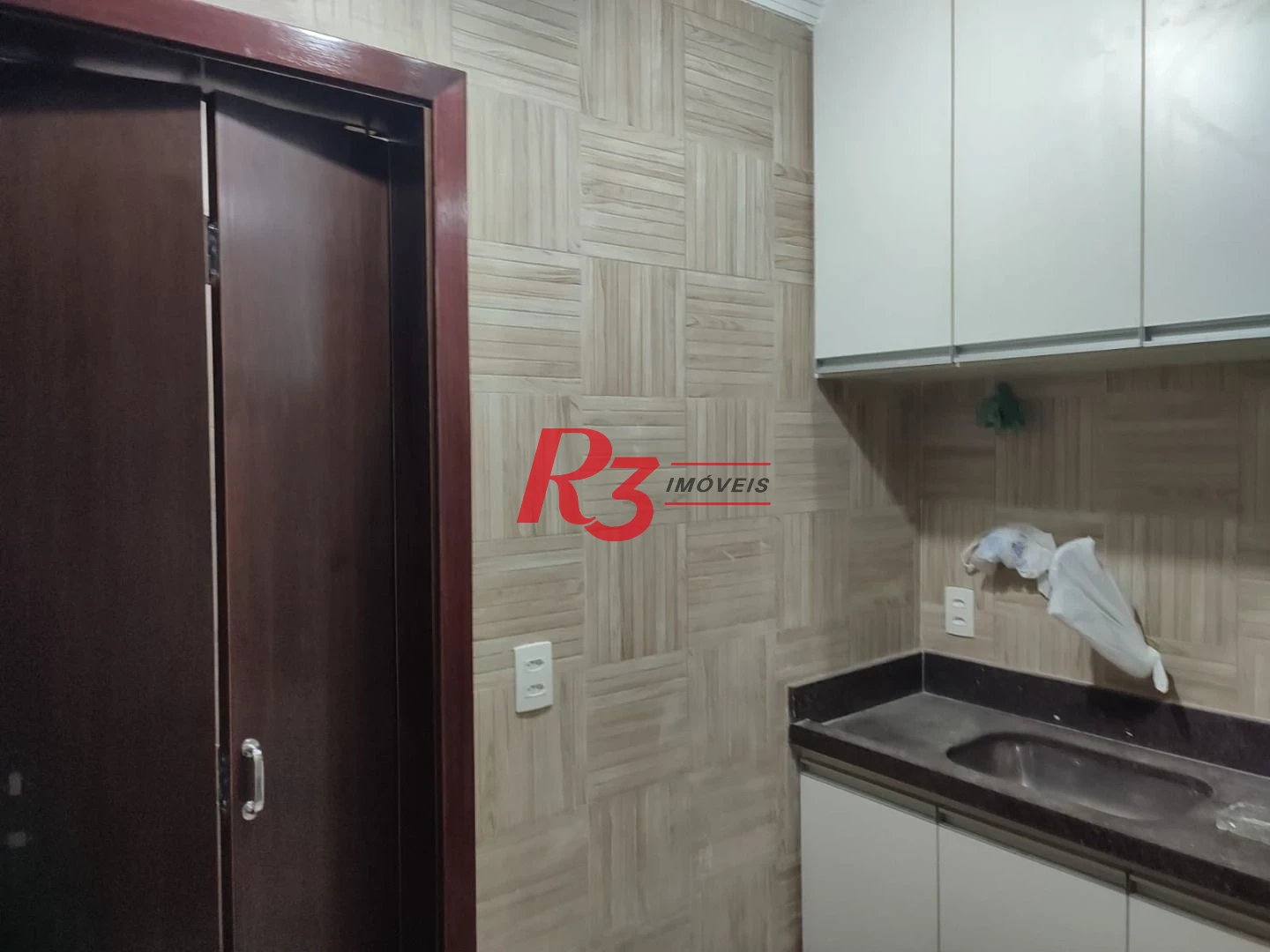 Apartamento com 1 dormitório à venda, 40 m² por R$ 260.000,00 - Morro dos Barbosas - São Vicente/SP