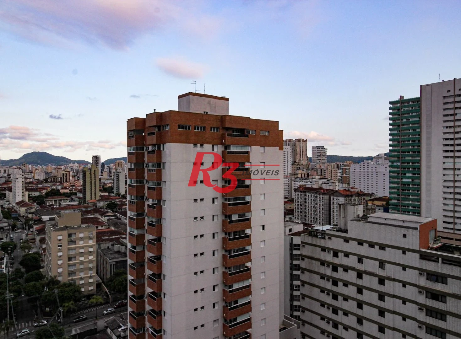 Apartamento com 3 dormitórios à venda, 164 m² por R$ 2.400.000,00 - Vila Rica - Santos/SP