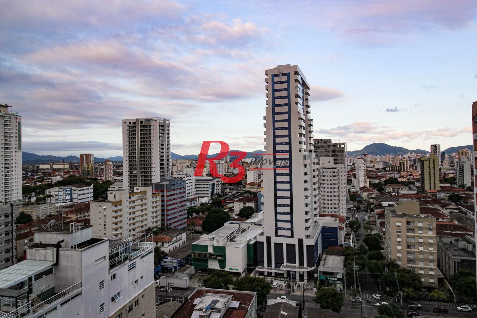 Apartamento com 3 dormitórios à venda, 164 m² por R$ 2.400.000,00 - Vila Rica - Santos/SP