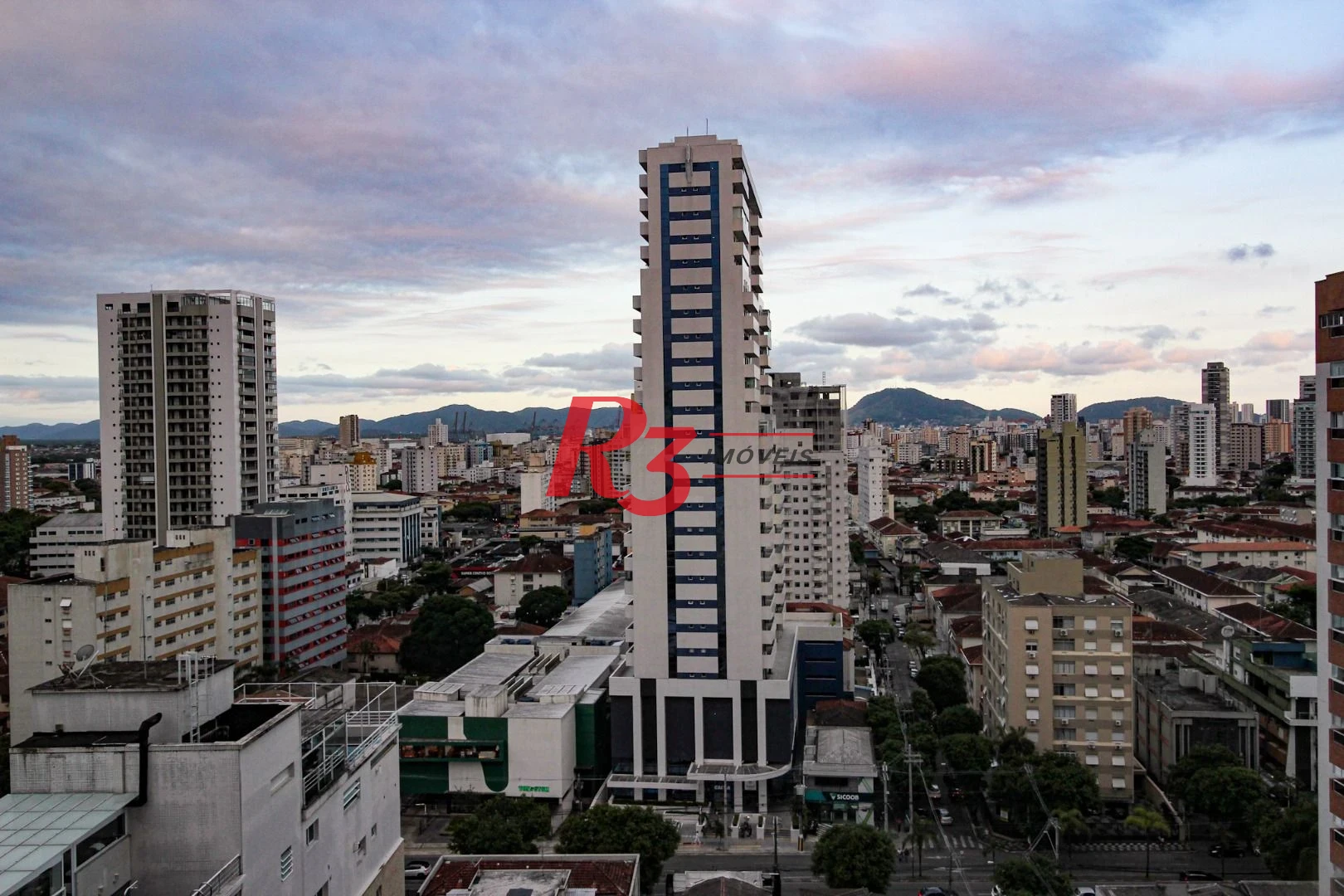 Apartamento com 3 dormitórios à venda, 164 m² por R$ 2.400.000,00 - Vila Rica - Santos/SP