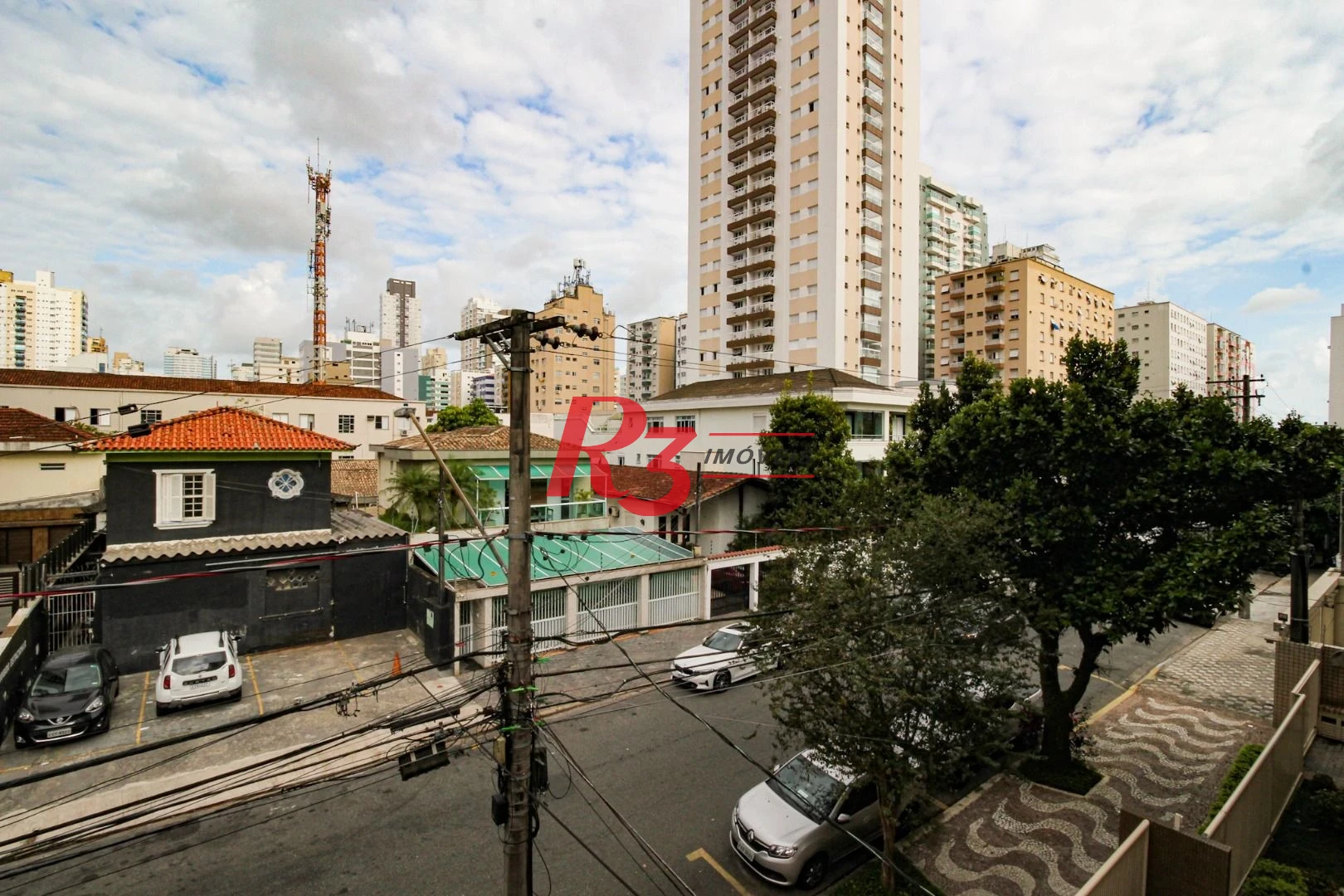 Apartamento com 2 dormitórios à venda, 76 m² por R$ 450.000,00 - Embaré - Santos/SP